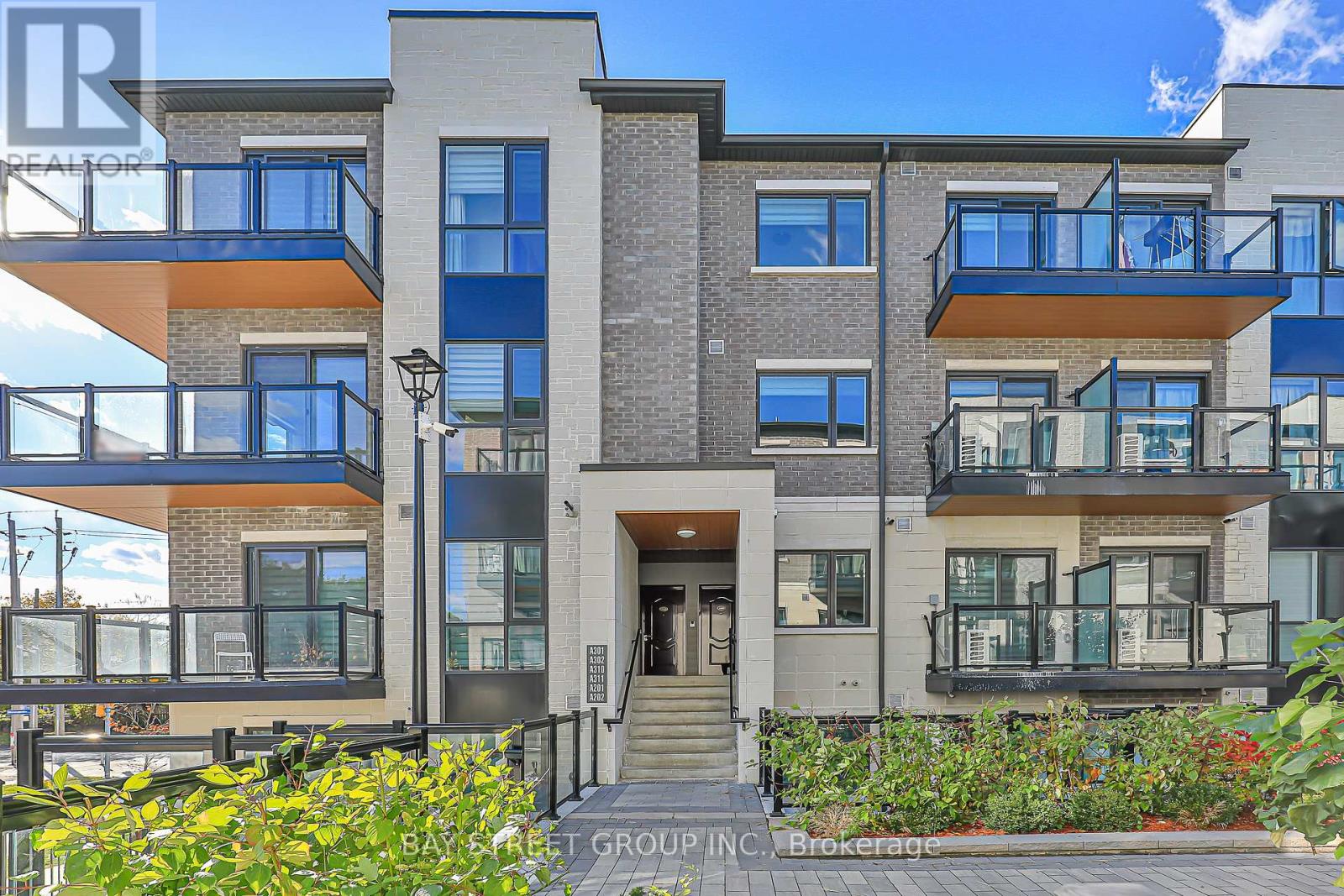 A311 - 3453 Victoria Park Avenue, Toronto (L'amoreaux), Ontario  M1W 0A9 - Photo 3 - E12483246