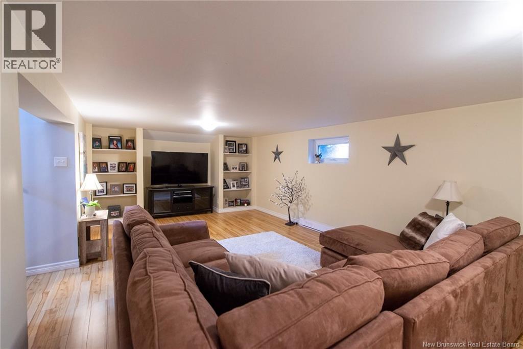 1104 Kennebecasis Drive, Saint John, New Brunswick  E2K 5B1 - Photo 13 - NB129646