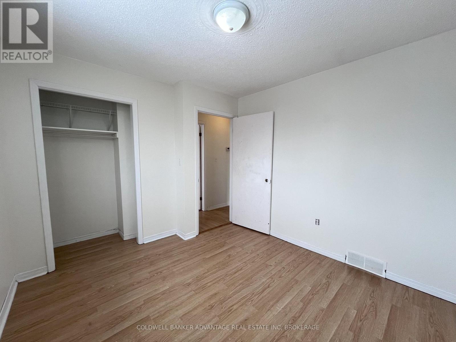 86 Commercial Street, Welland, Ontario  L3B 5Y9 - Photo 12 - X12511666