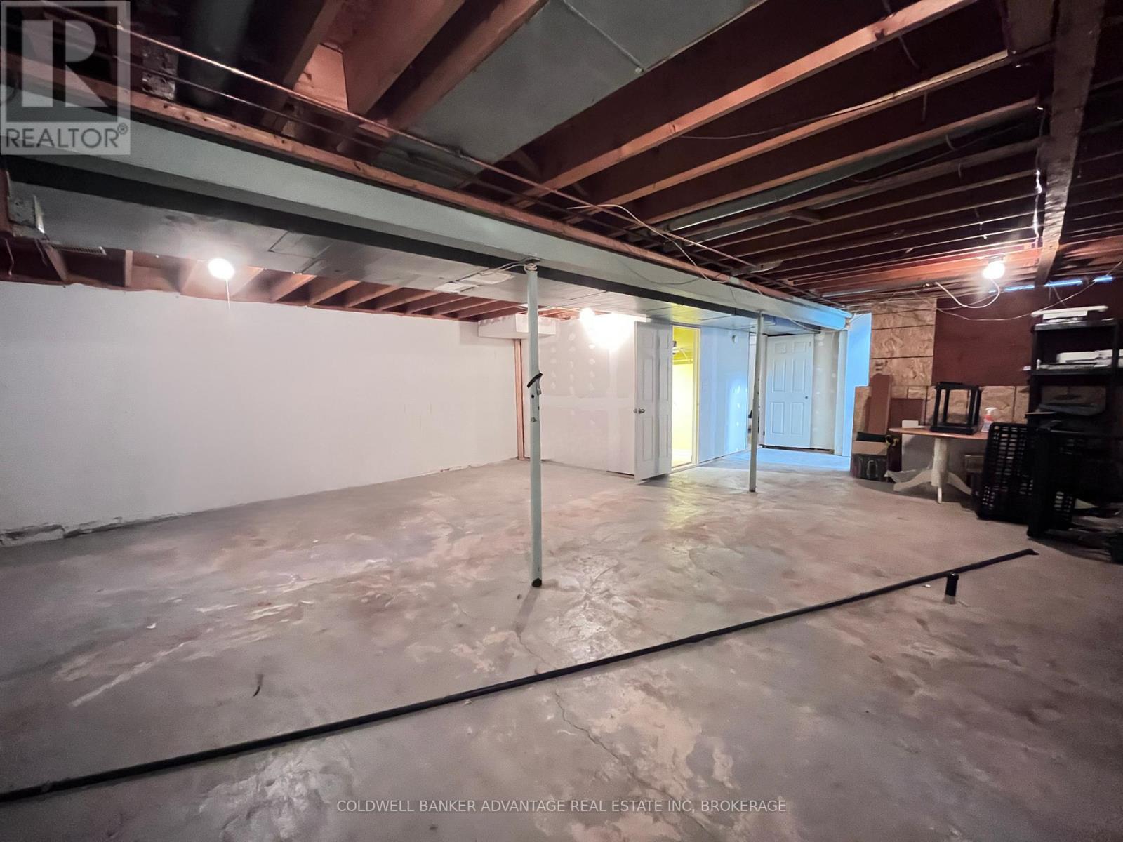 86 Commercial Street, Welland, Ontario  L3B 5Y9 - Photo 16 - X12511666