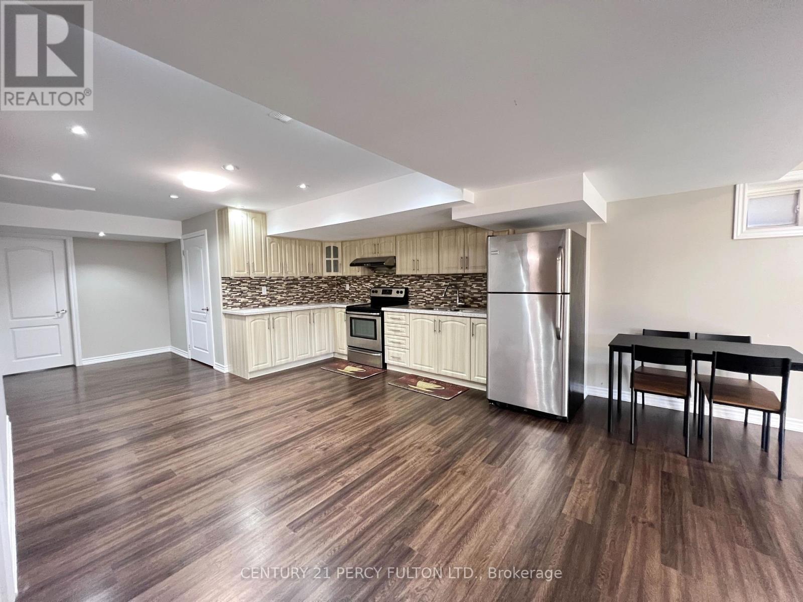 48 Bernbridge Road, Markham (Box Grove), Ontario  L6B 0S4 - Photo 4 - N12508444