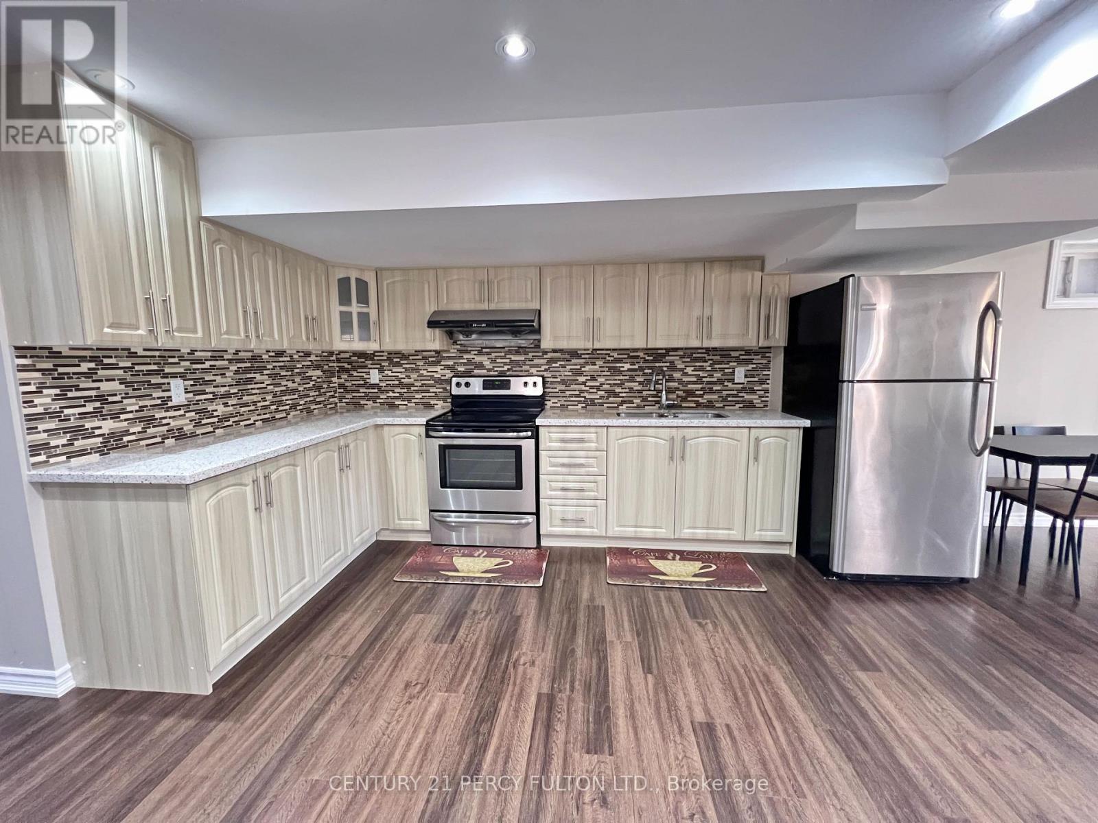 48 Bernbridge Road, Markham (Box Grove), Ontario  L6B 0S4 - Photo 5 - N12508444