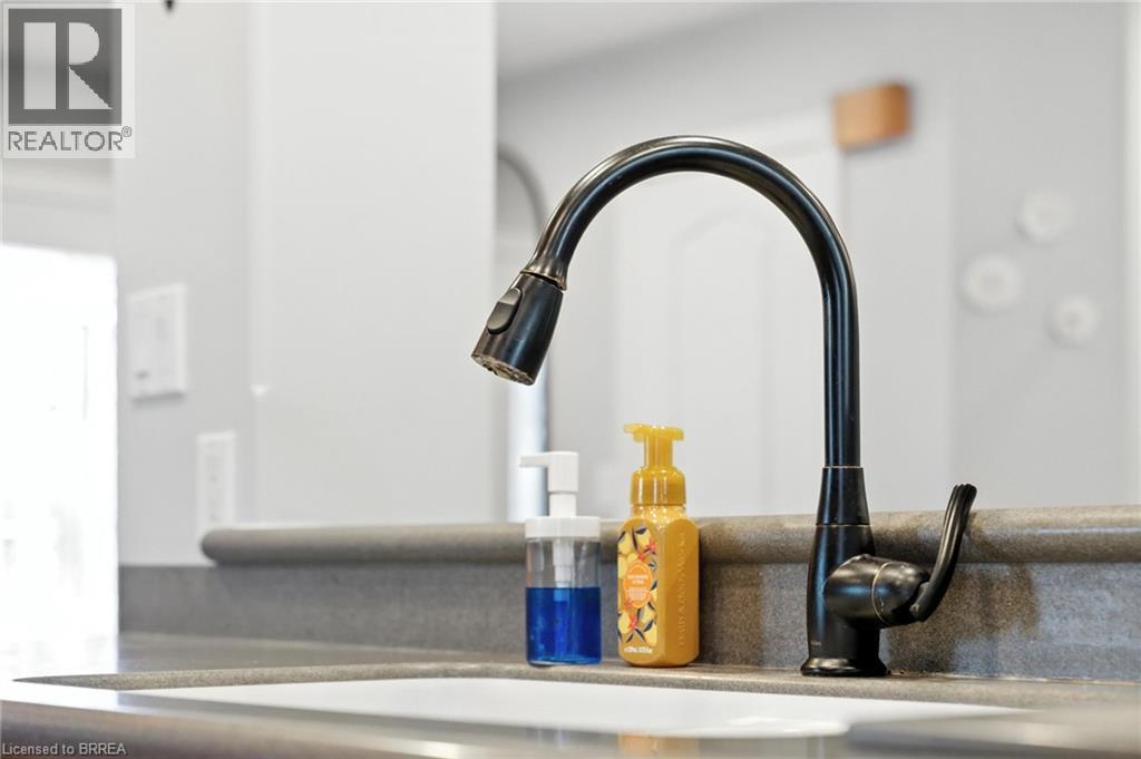 28 Macpherson Drive, Paris, Ontario  N3L 4C6 - Photo 16 - 40785821