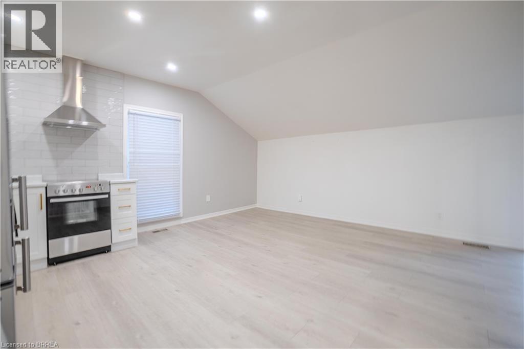 169 Drummond Street Unit# Upper, Brantford, Ontario  N3S 6A6 - Photo 4 - 40782107