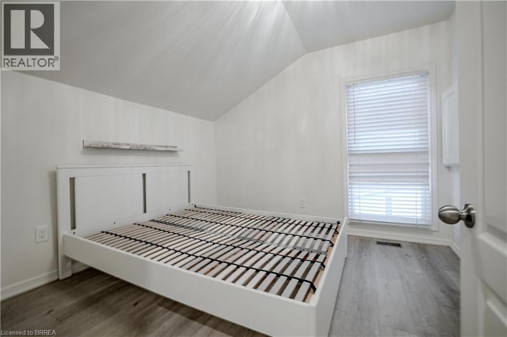 169 Drummond Street Unit# Upper, Brantford, Ontario  N3S 6A6 - Photo 5 - 40782107