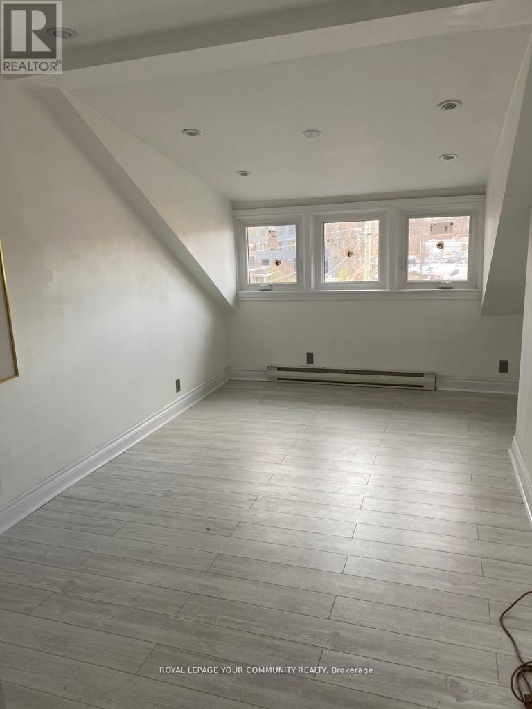 2nd Flr - 53 Prospect Street, Newmarket, Ontario  L3Y 3T1 - Photo 7 - N12511332