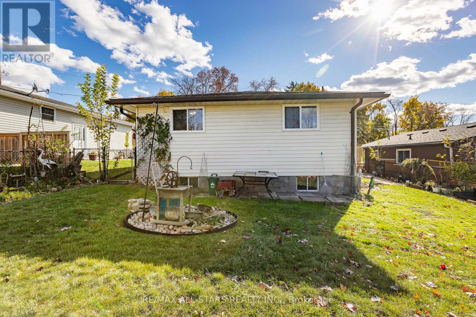 296 Terrace Drive, Georgina, Ontario  L4P 2Y8 - Photo 35 - N12511338