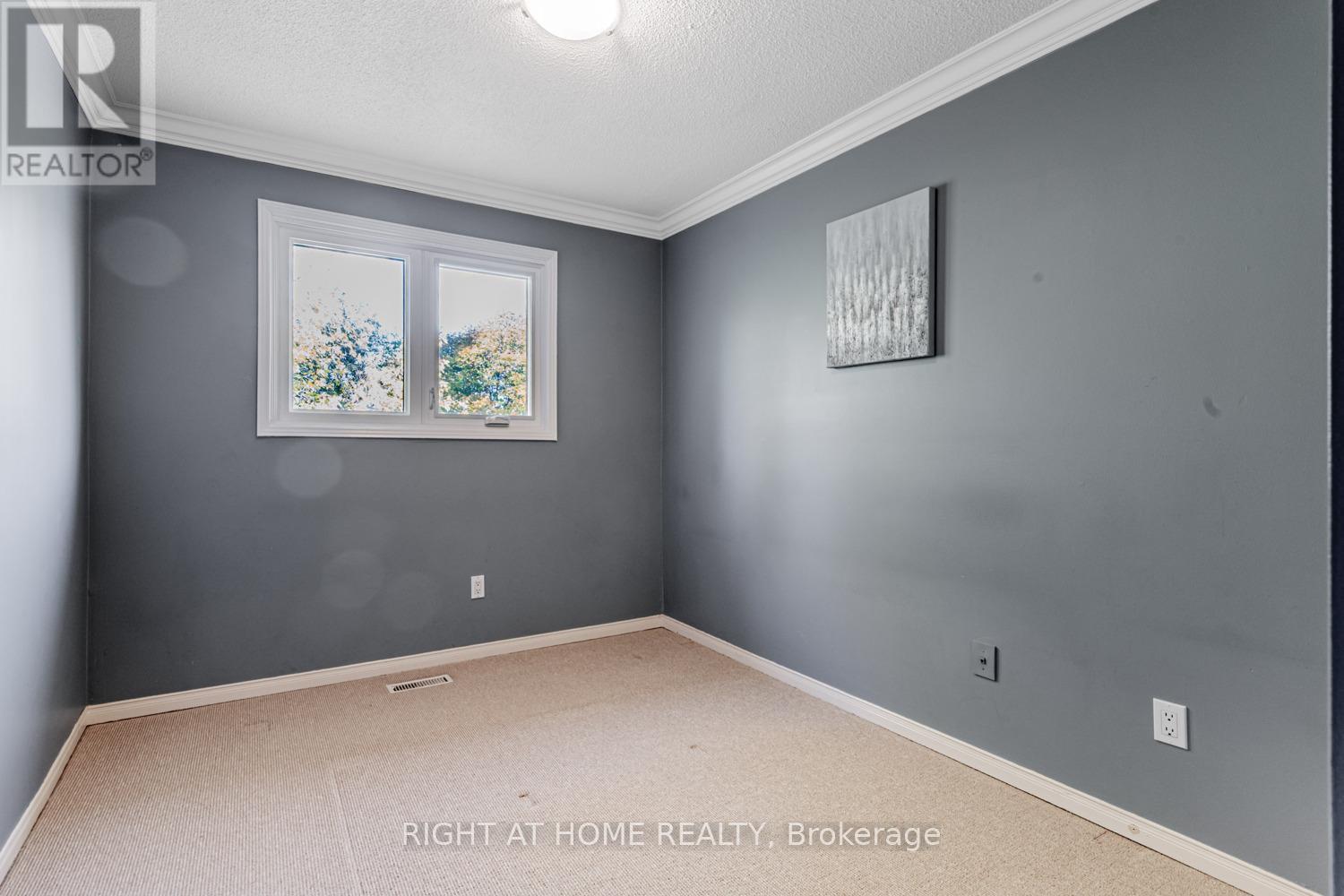 16 Marchwood Crescent, Richmond Hill, Ontario  L4C 8M7 - Photo 16 - N12511344