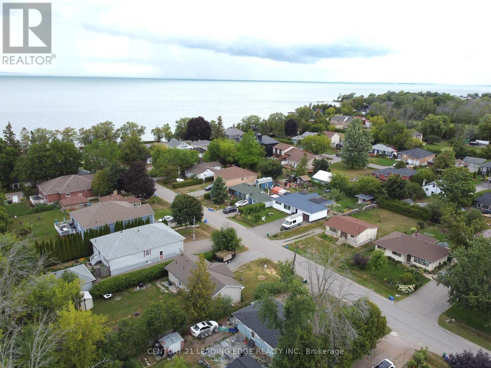 828 Norval Road, Georgina, Ontario  L4P 3E9 - Photo 18 - N12511358