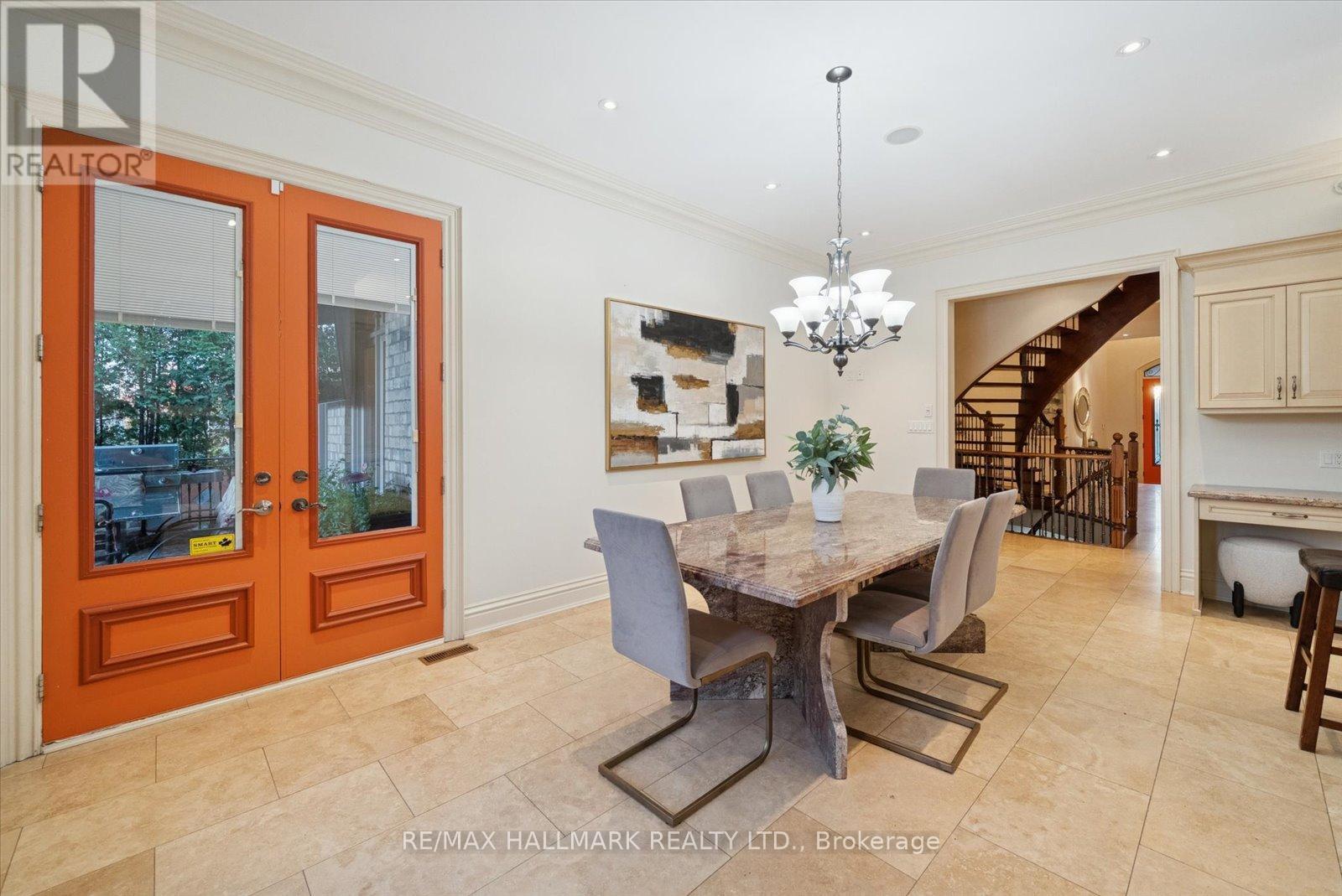 7 Toscanini Road, Richmond Hill, Ontario  L4E 2Y9 - Photo 13 - N12511390