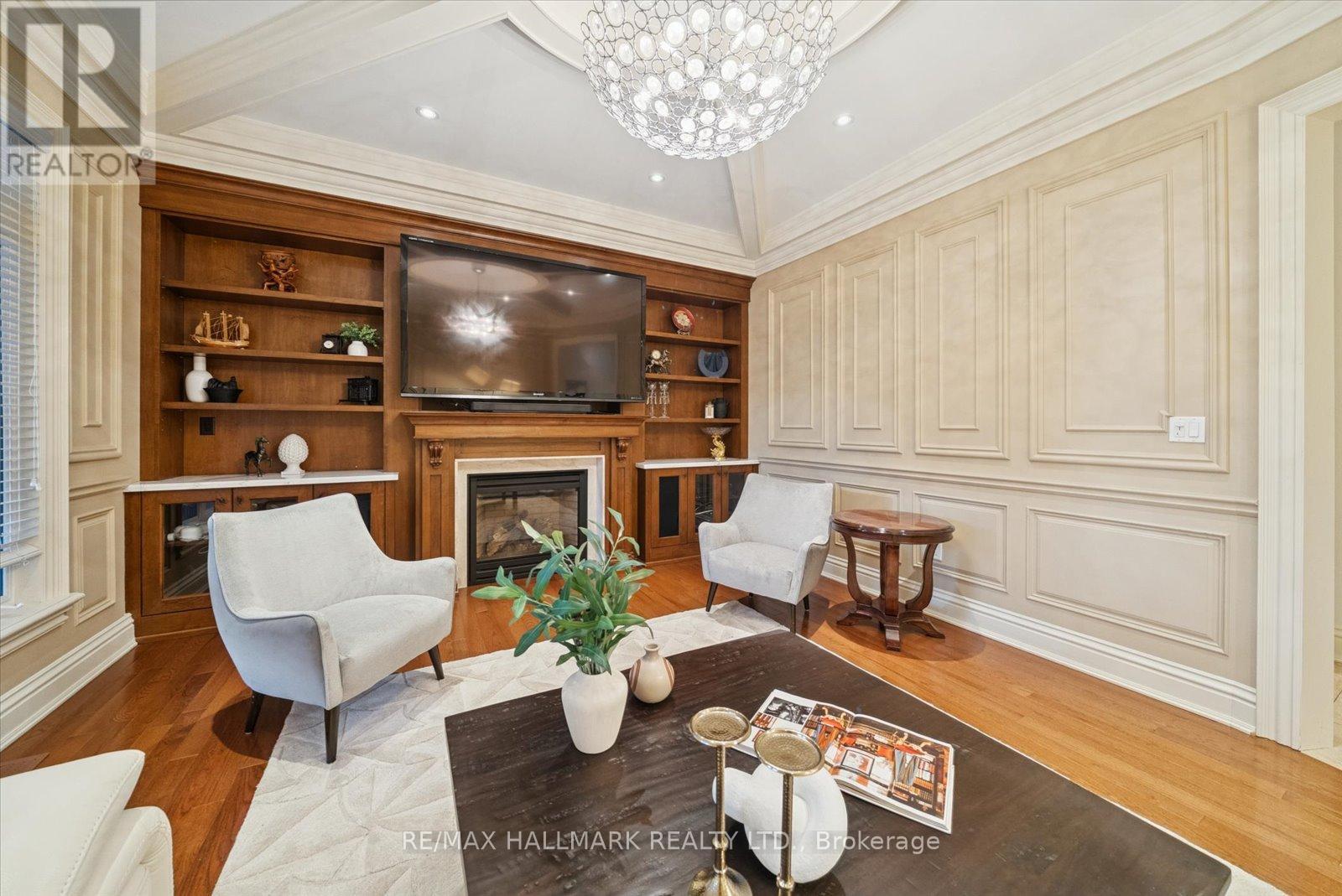 7 Toscanini Road, Richmond Hill, Ontario  L4E 2Y9 - Photo 16 - N12511390