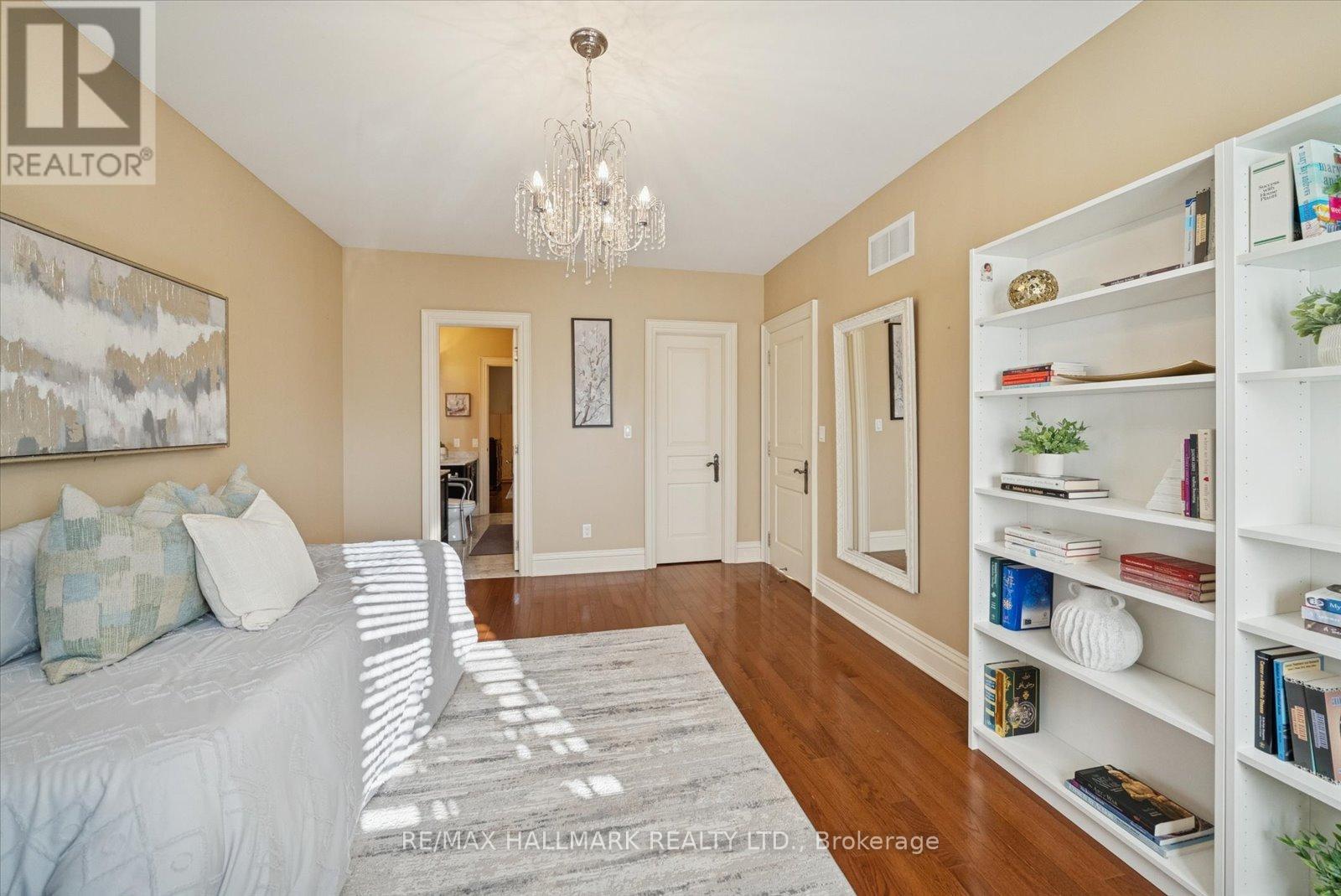 7 Toscanini Road, Richmond Hill, Ontario  L4E 2Y9 - Photo 33 - N12511390