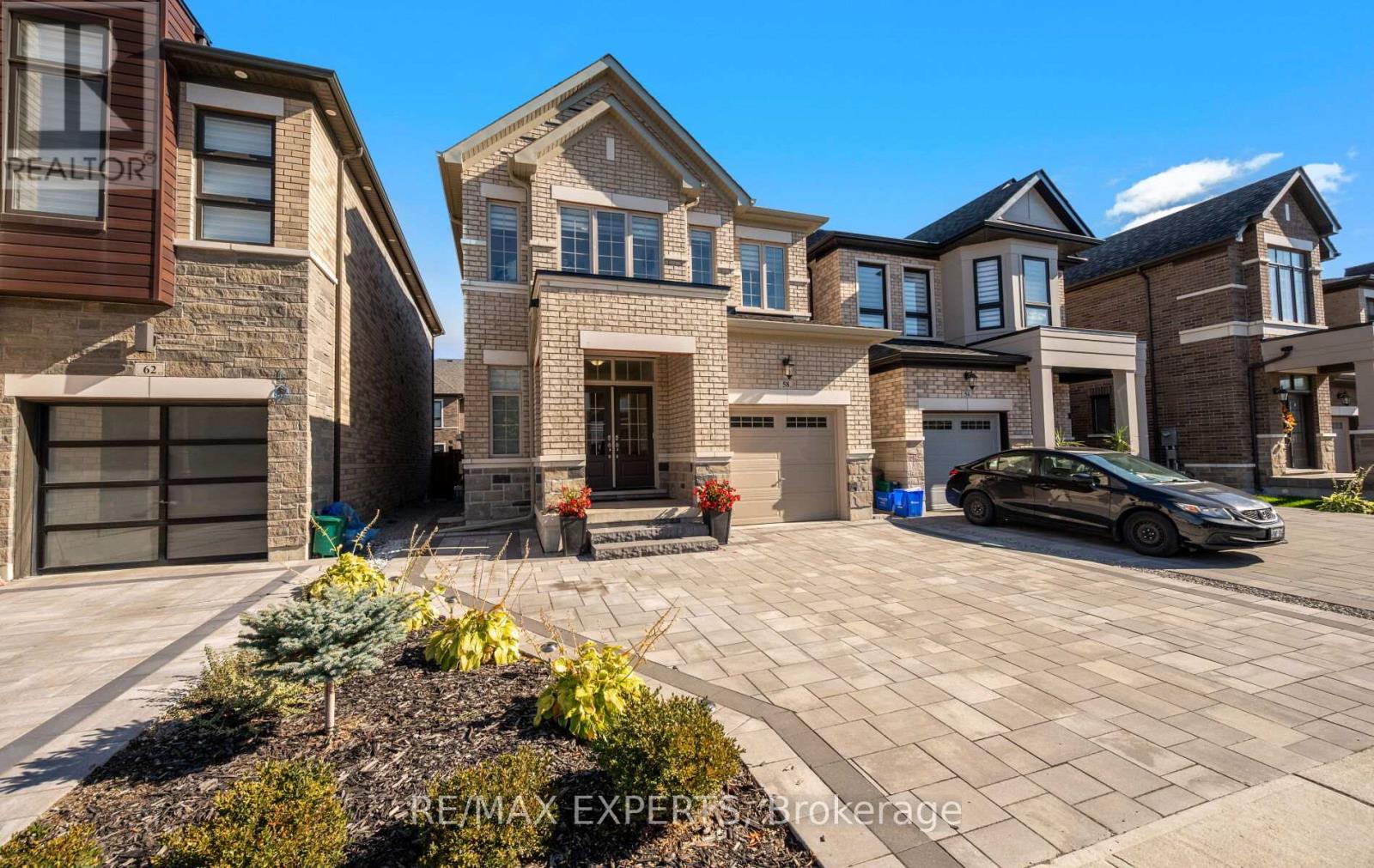 58 Bellefond Street, Vaughan, Ontario  L4H 5C5 - Photo 3 - N12511446