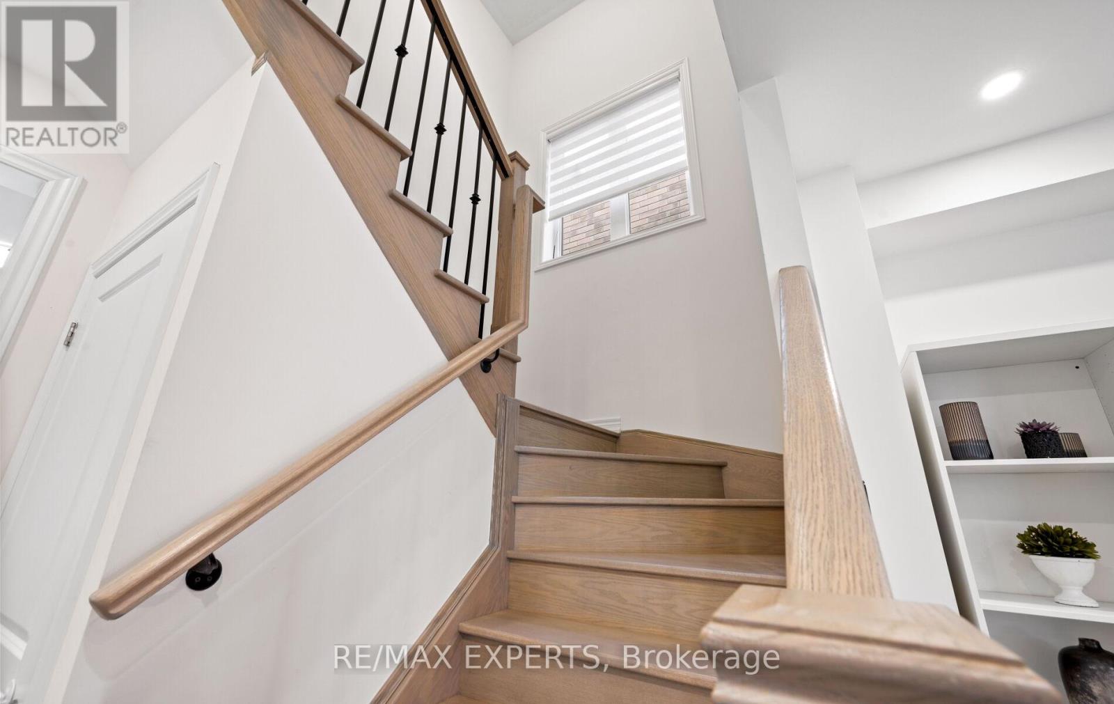 58 Bellefond Street, Vaughan, Ontario  L4H 5C5 - Photo 7 - N12511446