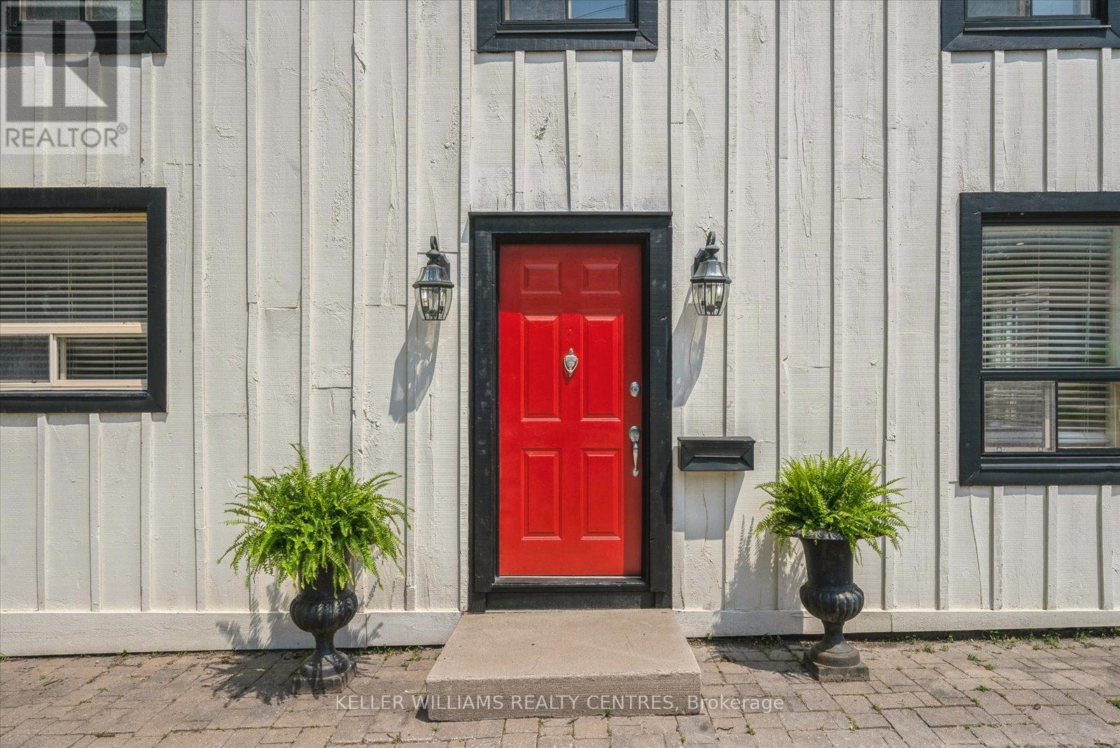 19277 Yonge Street, East Gwillimbury, Ontario  L9N 1L1 - Photo 6 - N12511502