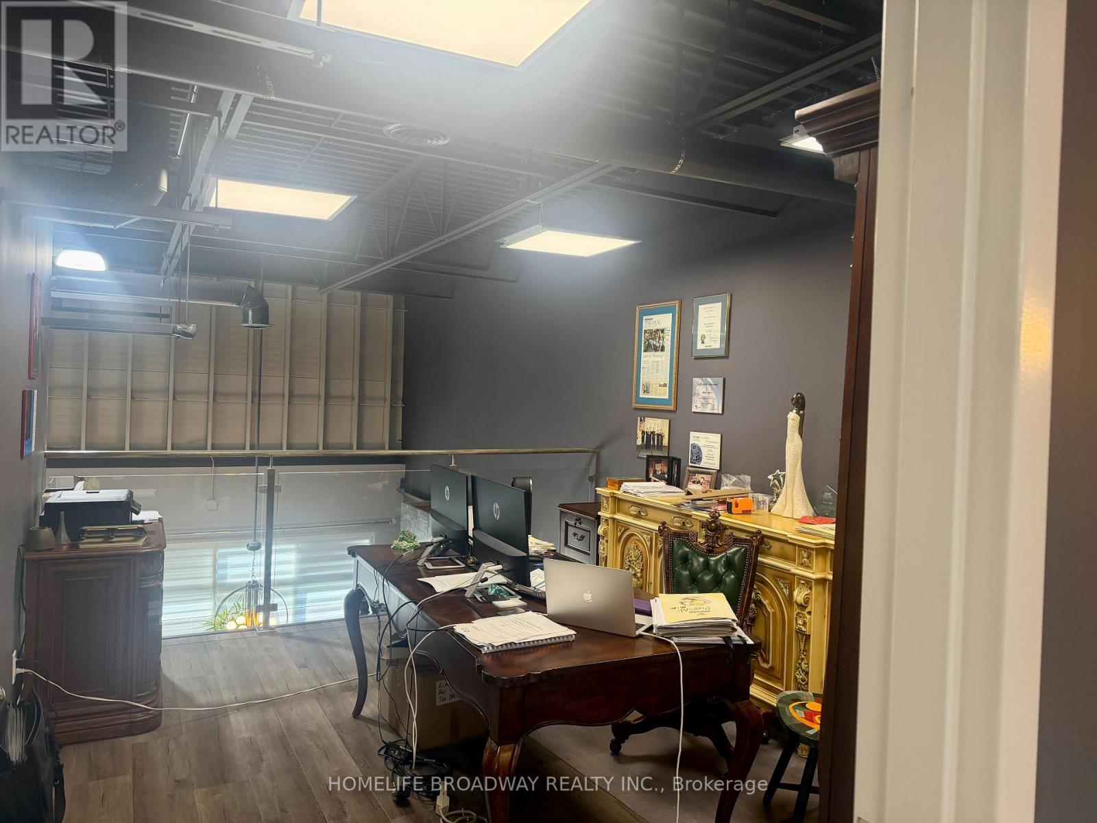 #25 - 60 Innovator Avenue, Whitchurch-Stouffville, Ontario  L4A 0Y2 - Photo 4 - N12511626