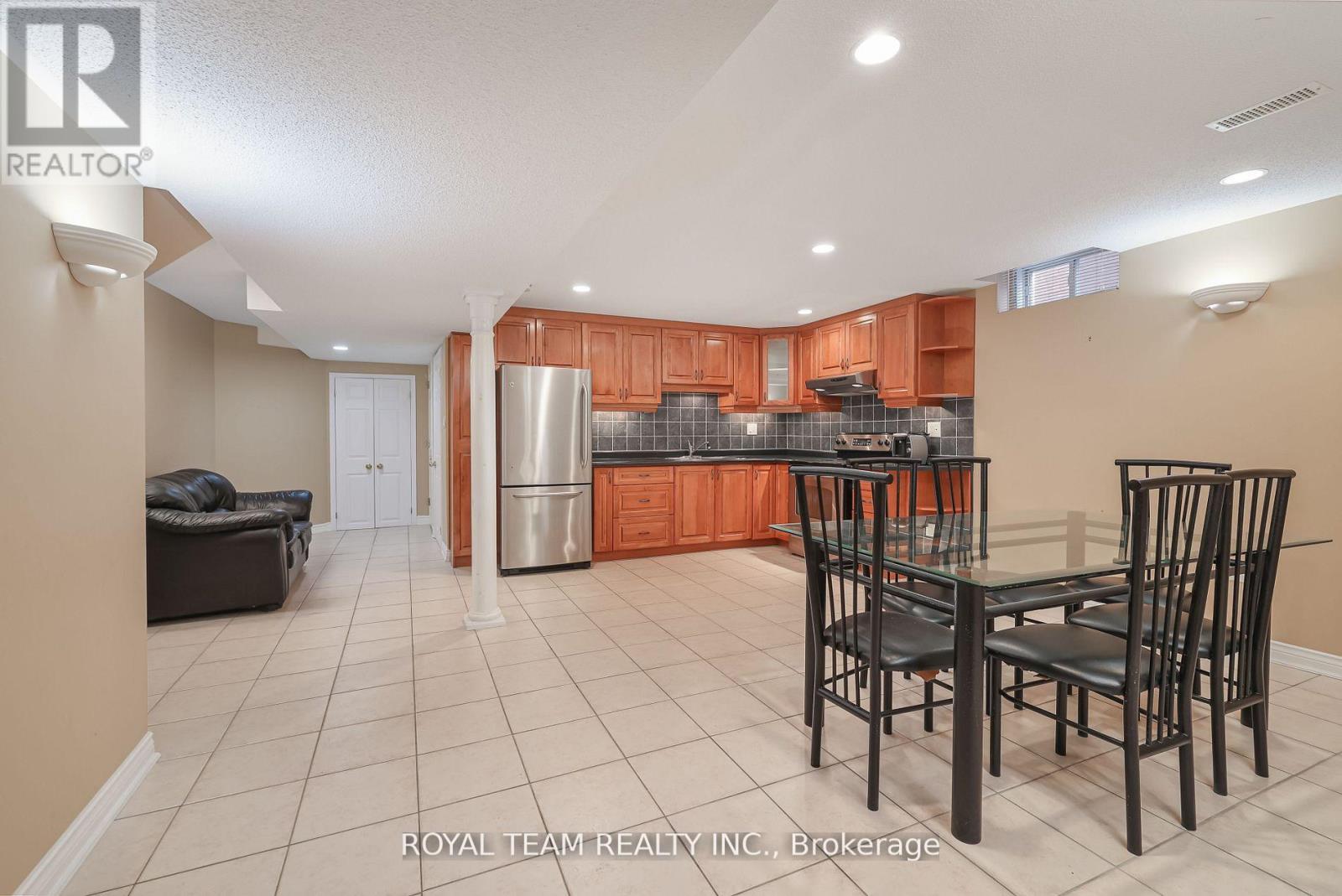 Lower - 62 Kingly Crest Way, Vaughan, Ontario  L4H 1M8 - Photo 5 - N12511634