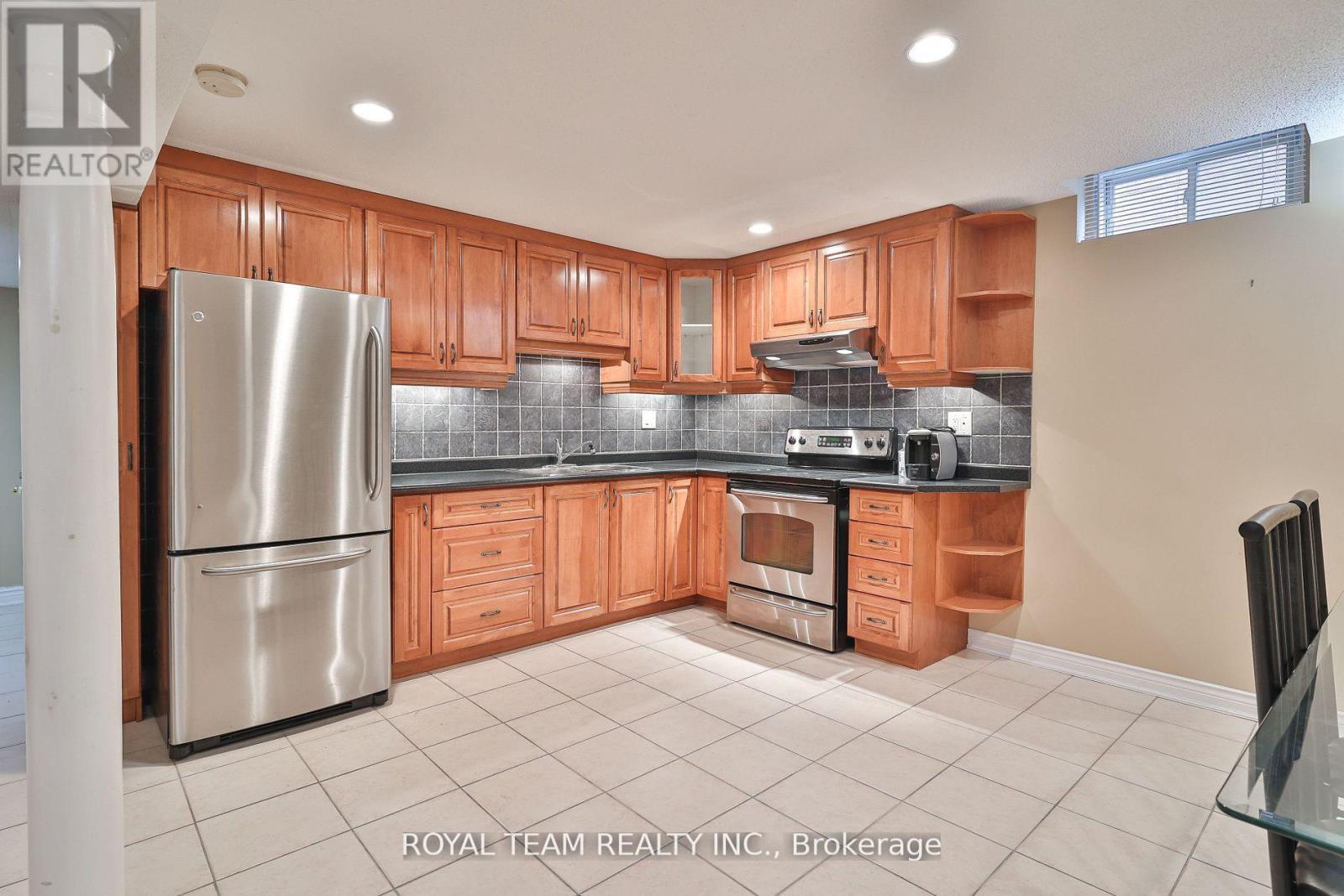 Lower - 62 Kingly Crest Way, Vaughan, Ontario  L4H 1M8 - Photo 7 - N12511634