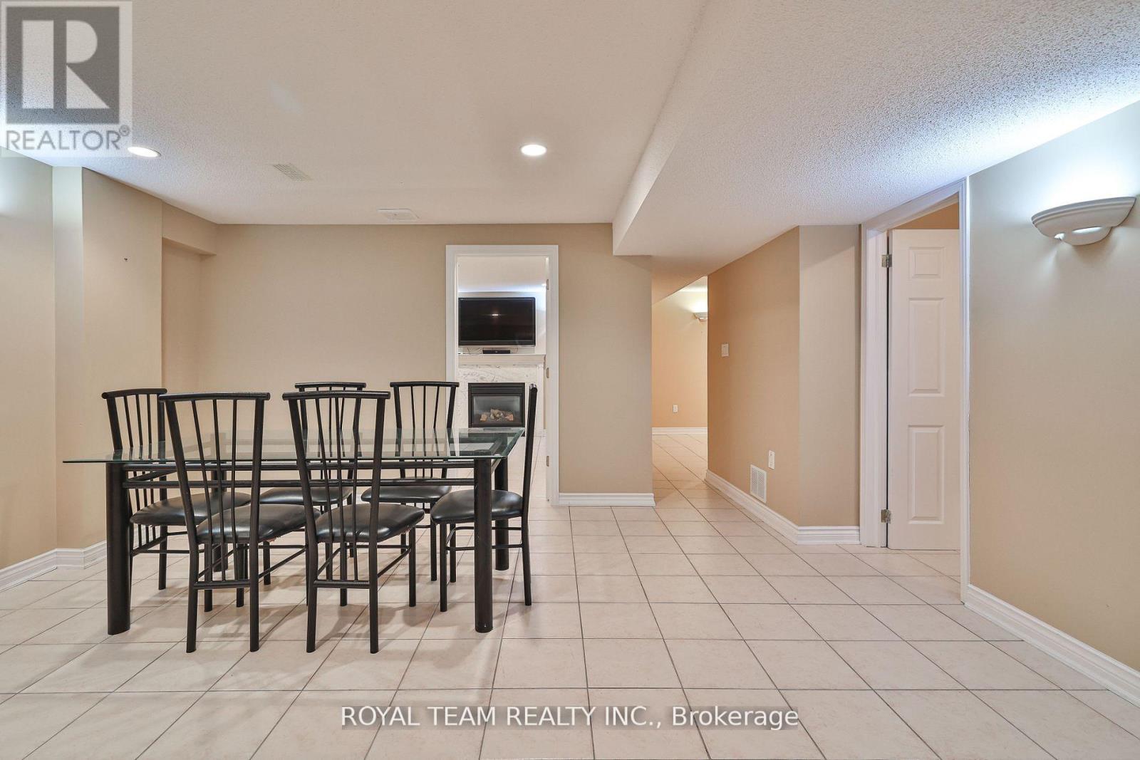 Lower - 62 Kingly Crest Way, Vaughan, Ontario  L4H 1M8 - Photo 9 - N12511634