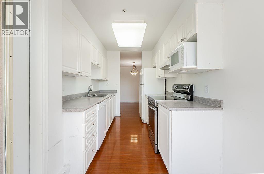 211 223 Mountain Highway Highway, North Vancouver, British Columbia  V7J 3V3 - Photo 10 - R3064954