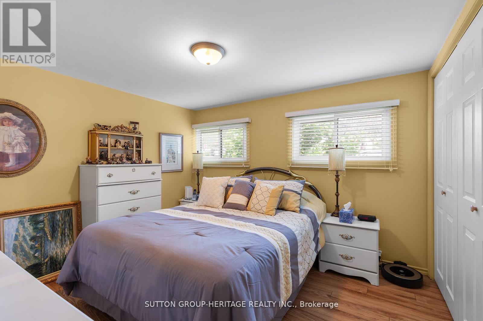 29 Cameron Drive, Oro-Medonte, Ontario  L0L 1T0 - Photo 17 - S12511328