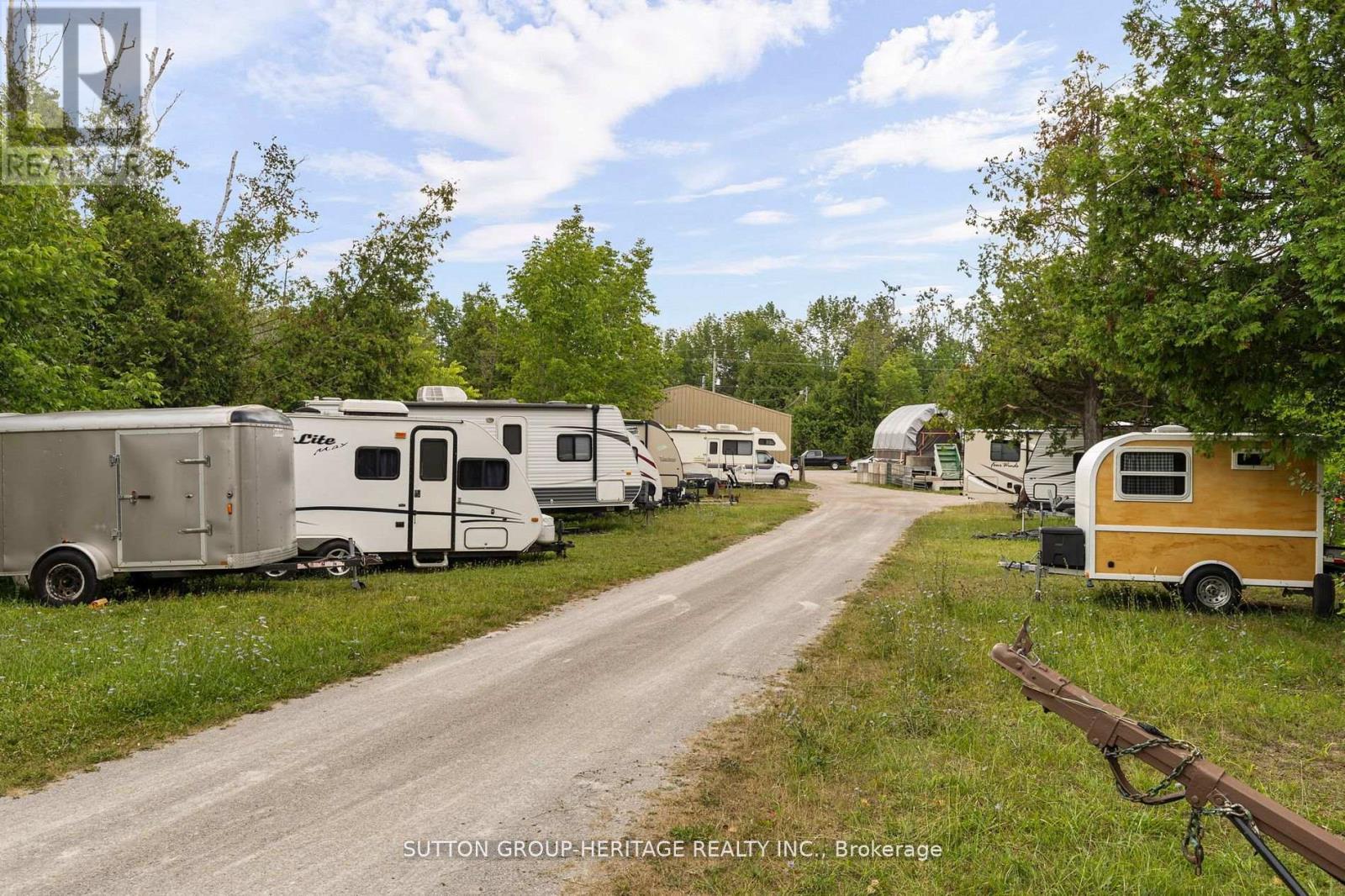 29 Cameron Drive, Oro-Medonte, Ontario  L0L 1T0 - Photo 38 - S12511328