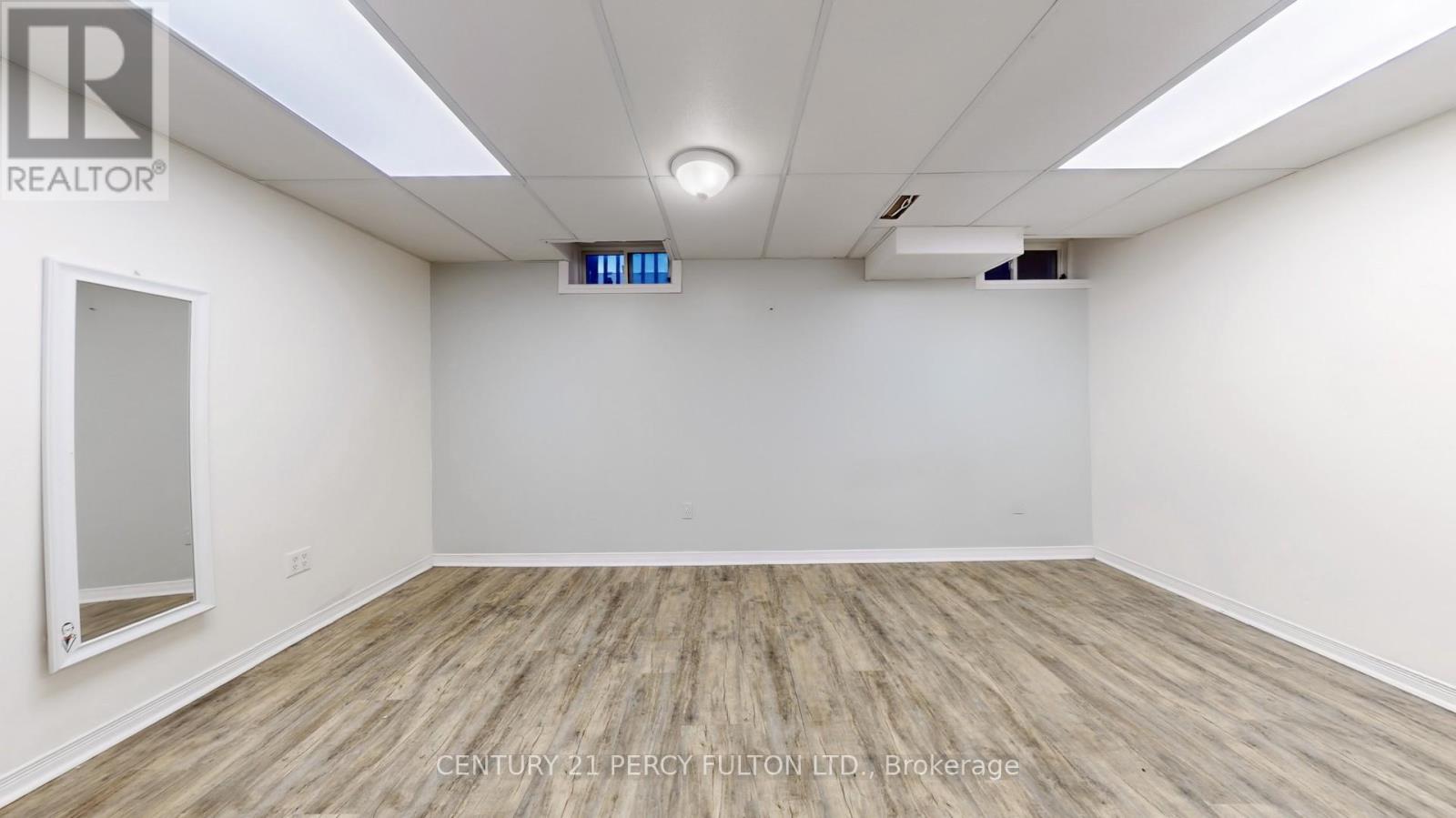 138 Tunbridge Road, Barrie (Georgian Drive), Ontario L4M 6T1 - Photo 40 - S12511402