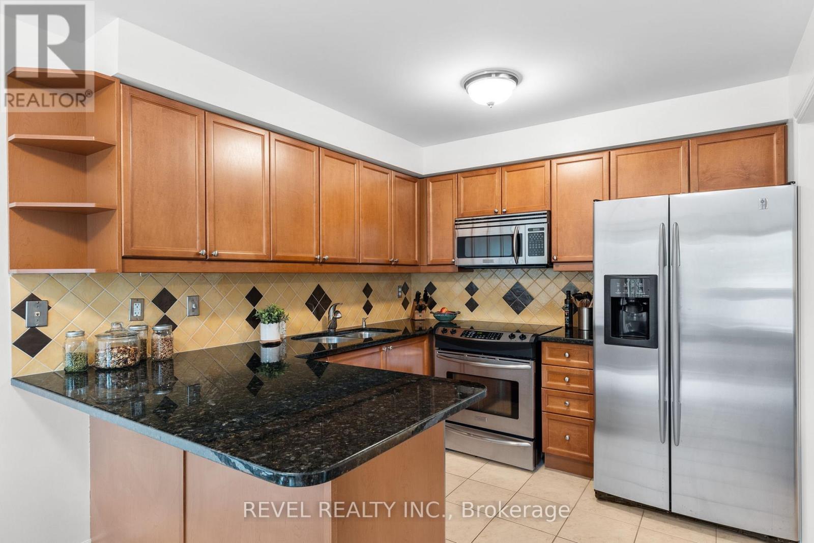 75 Bird Street, Barrie (Edgehill Drive), Ontario  L4N 0X3 - Photo 14 - S12511506