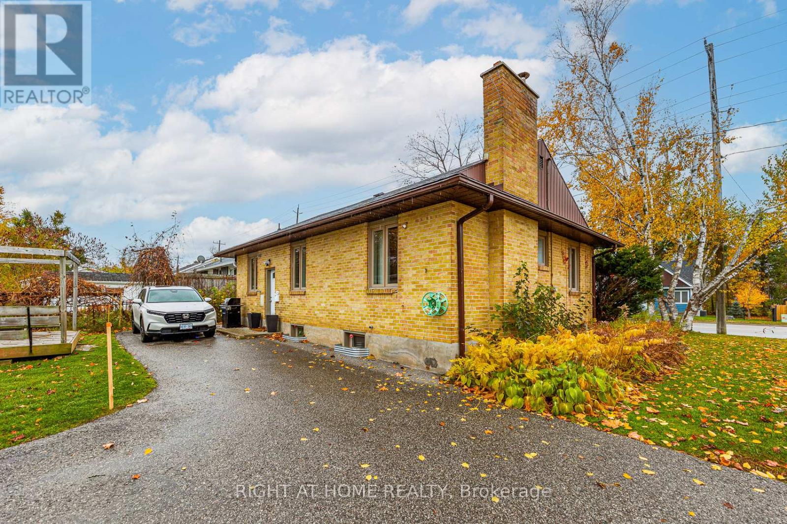 205 St Vincent Street, Barrie (Wellington), Ontario  L4M 3Z5 - Photo 42 - S12511540