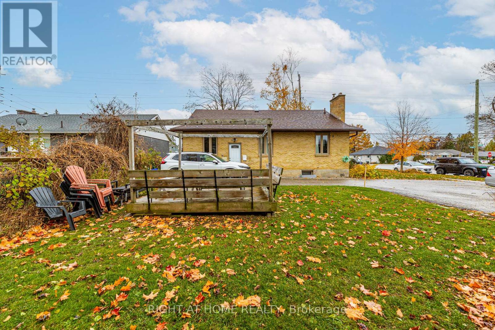 205 St Vincent Street, Barrie (Wellington), Ontario  L4M 3Z5 - Photo 44 - S12511540