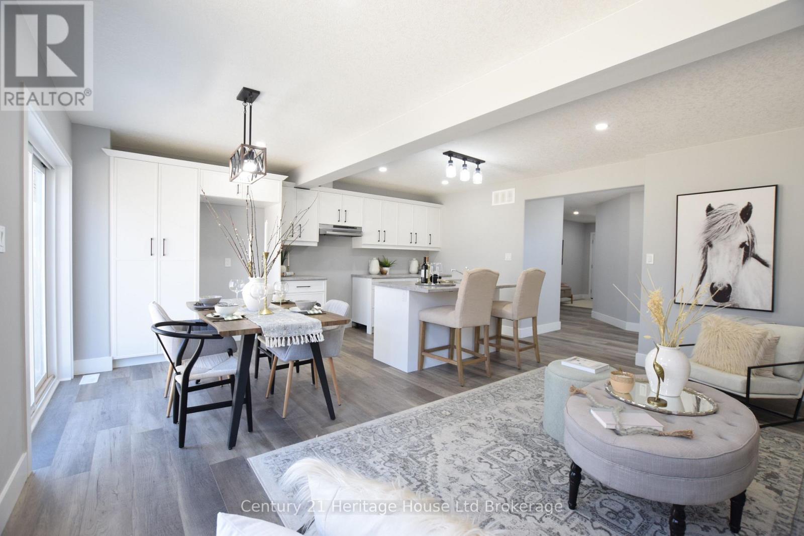 303 Simcoe Street, Woodstock (Woodstock - South), Ontario  N4S 1J1 - Photo 16 - X12511692