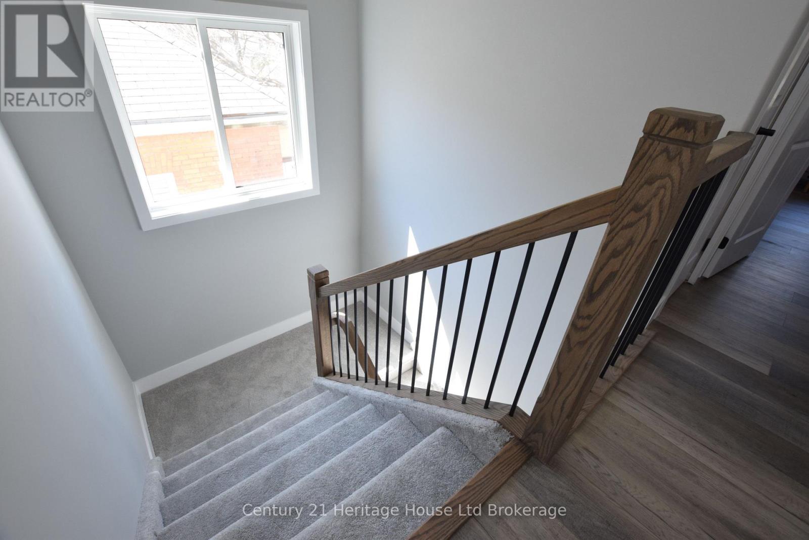 305 Simcoe Street, Woodstock (Woodstock - South), Ontario  N4S 1J1 - Photo 19 - X12511696