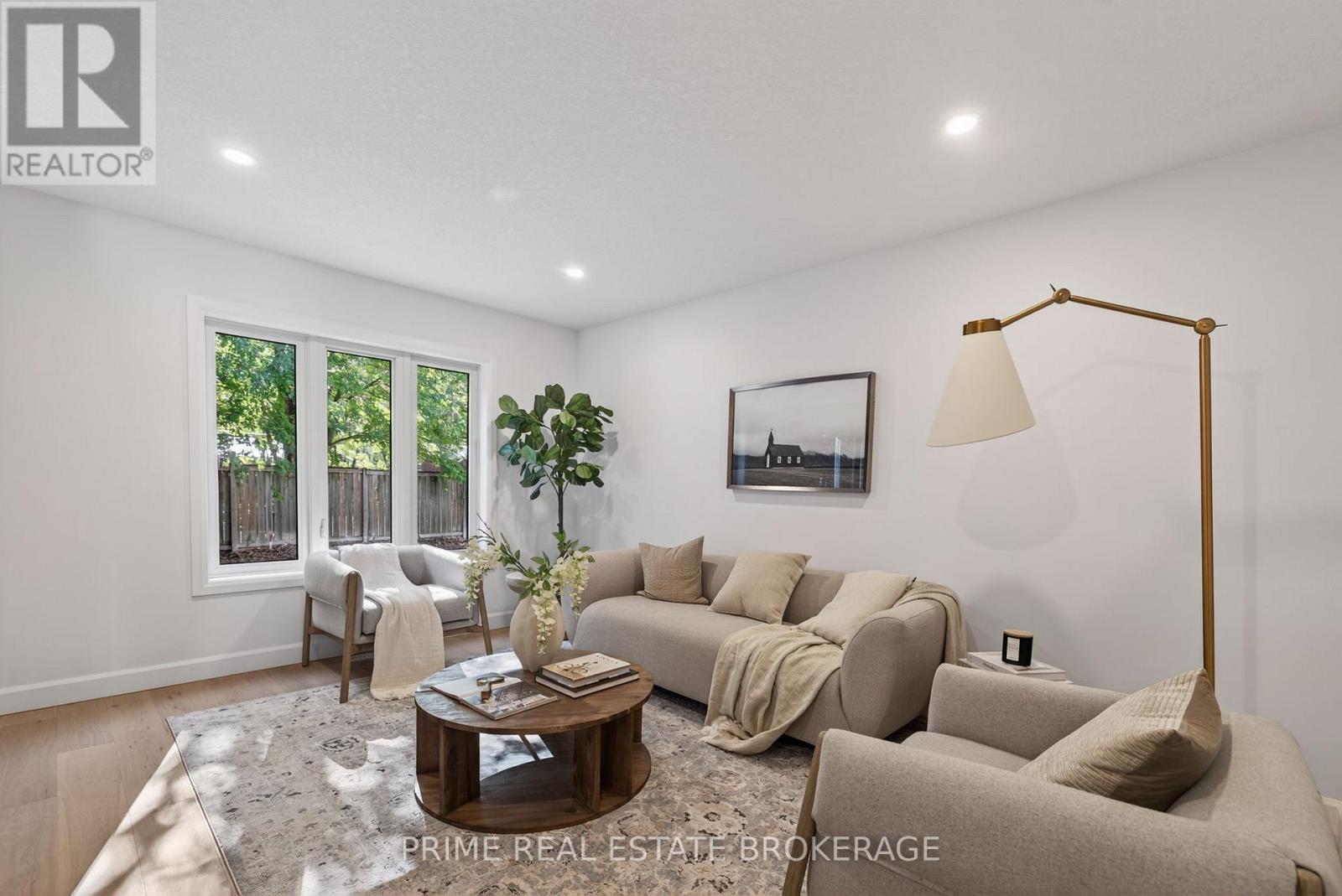 Photo 15 of 26 for 8 - 177 Chestnut Street