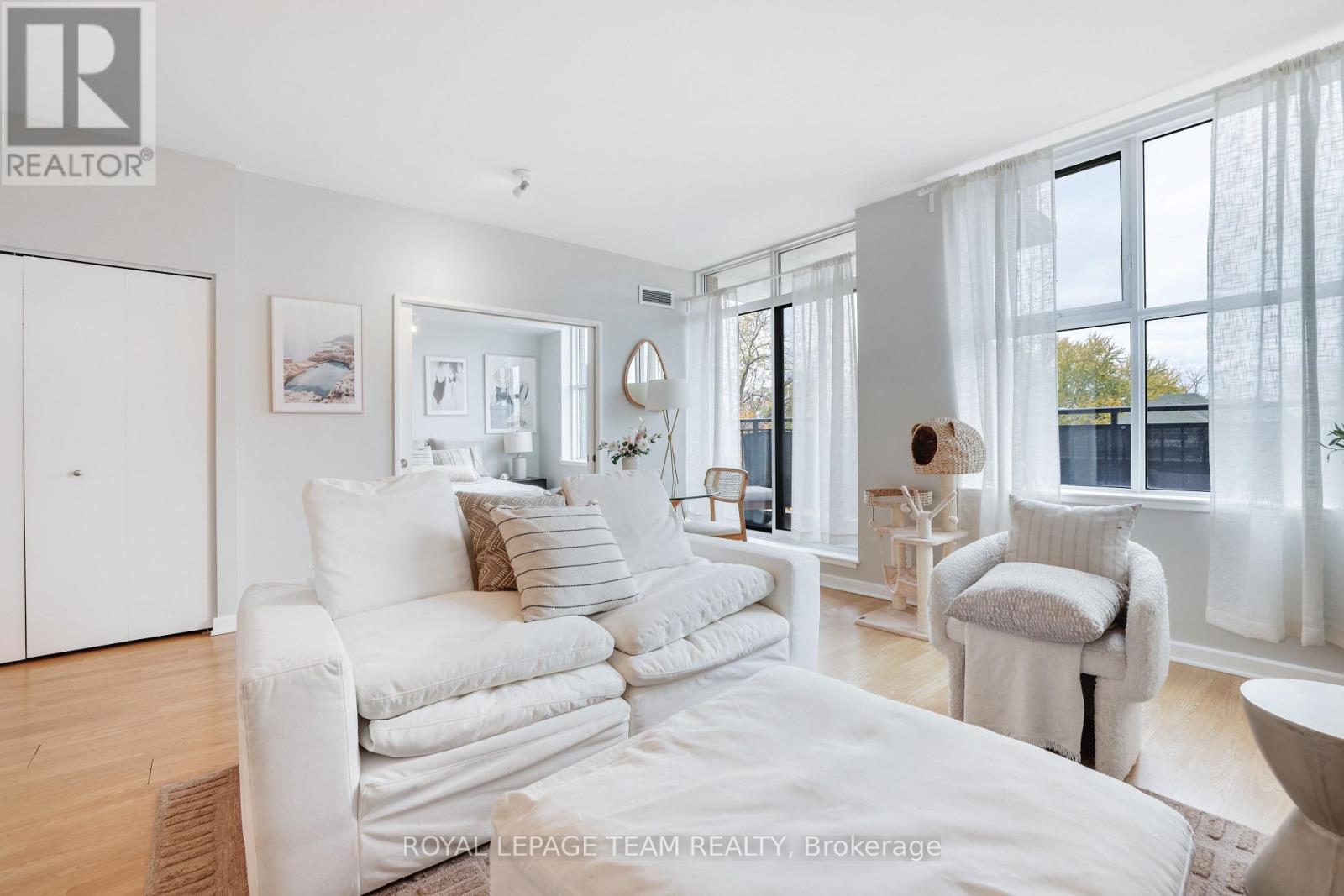 201 - 150 Caroline Avenue, Ottawa, Ontario  K1Y 4X8 - Photo 14 - X12507974