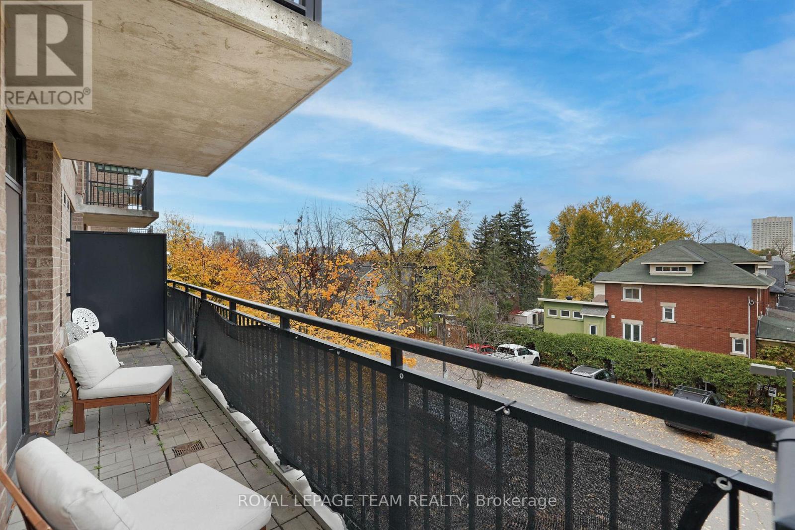 201 - 150 Caroline Avenue, Ottawa, Ontario  K1Y 4X8 - Photo 5 - X12507974