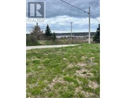 Lots D1 & D2 1 Highway