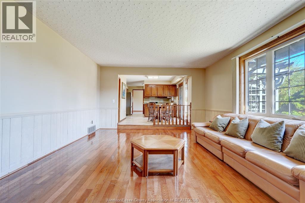 2036 Lesperance Road, Tecumseh, Ontario  N8N 2N4 - Photo 20 - 25028055