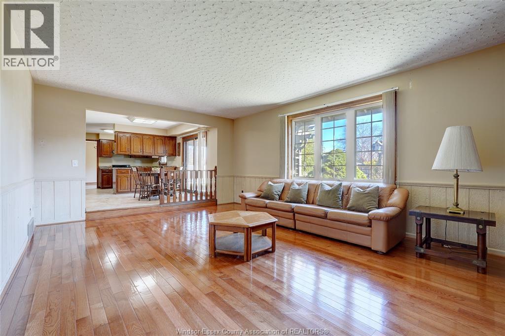 2036 Lesperance Road, Tecumseh, Ontario  N8N 2N4 - Photo 19 - 25028055