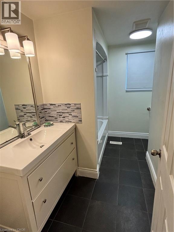 1350 Limeridge Road E Unit# 49, Hamilton, Ontario  L8W 1L6 - Photo 8 - 40784110