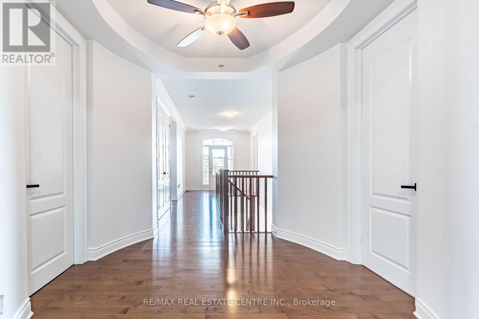 931 Syndenham Lane, Milton, Ontario L9T 8J4 - Photo 22 - W12511342