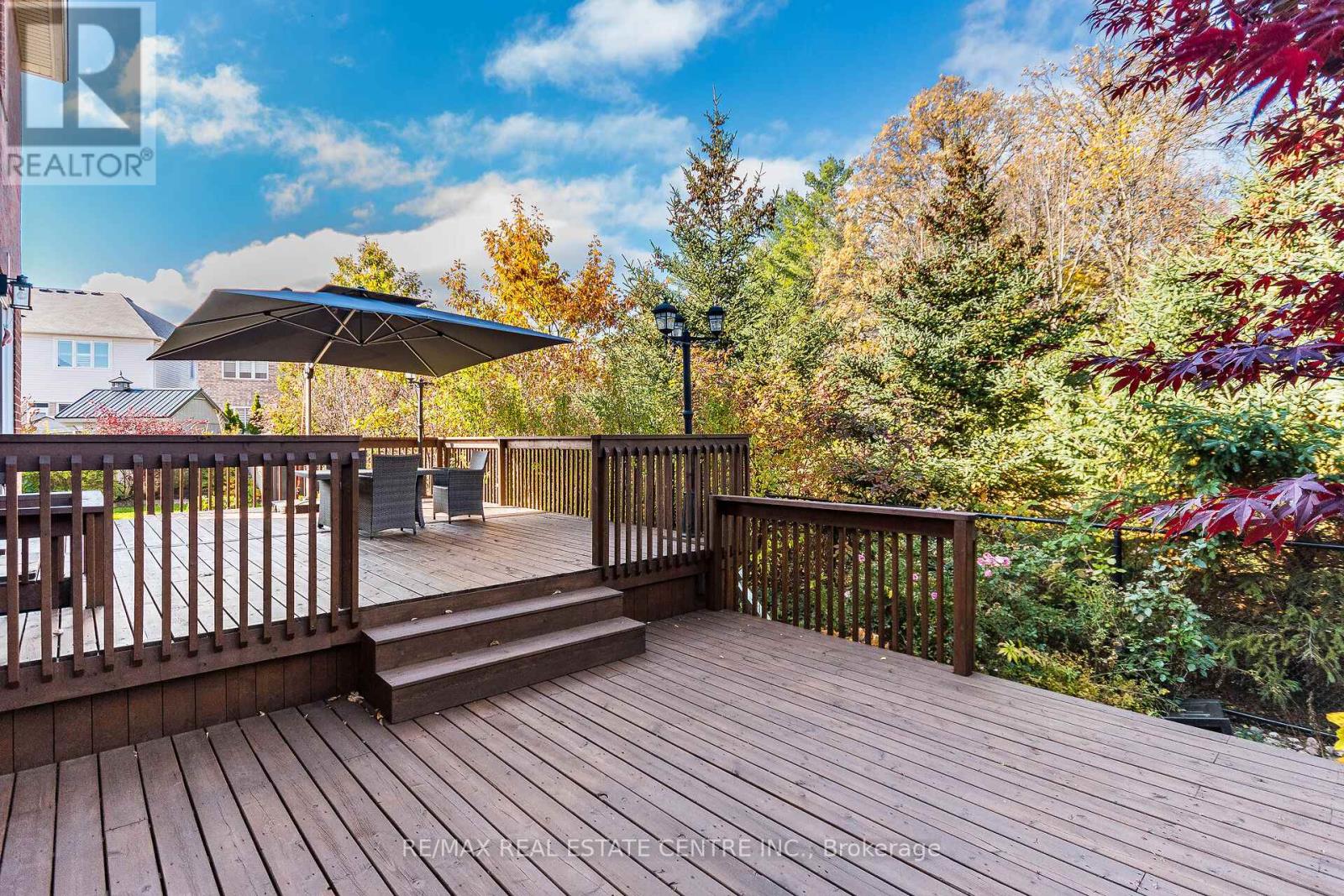 931 Syndenham Lane, Milton, Ontario L9T 8J4 - Photo 43 - W12511342