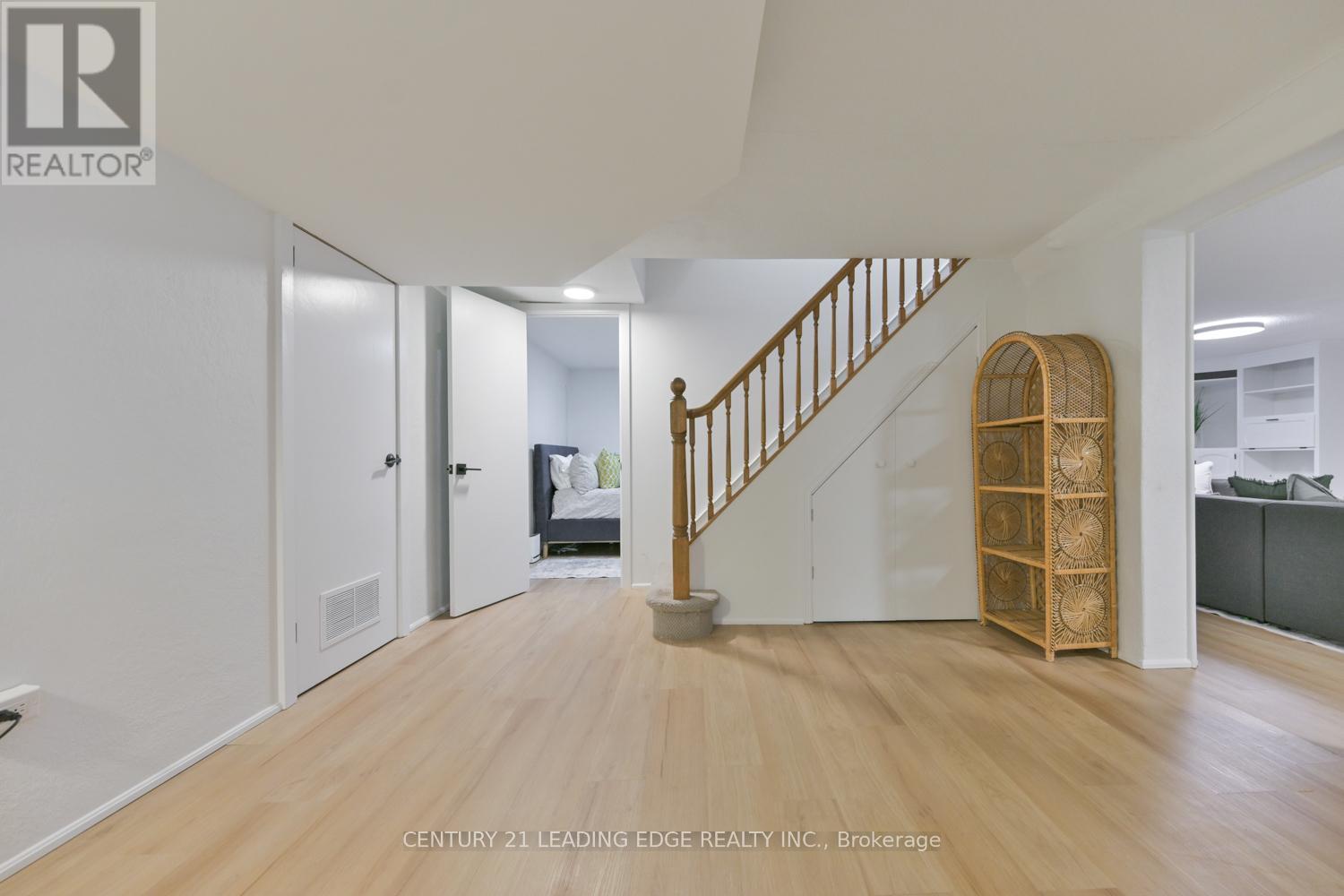 1 Romney Road, Toronto, Ontario M9A 4E9 - Photo 31 - W12511406