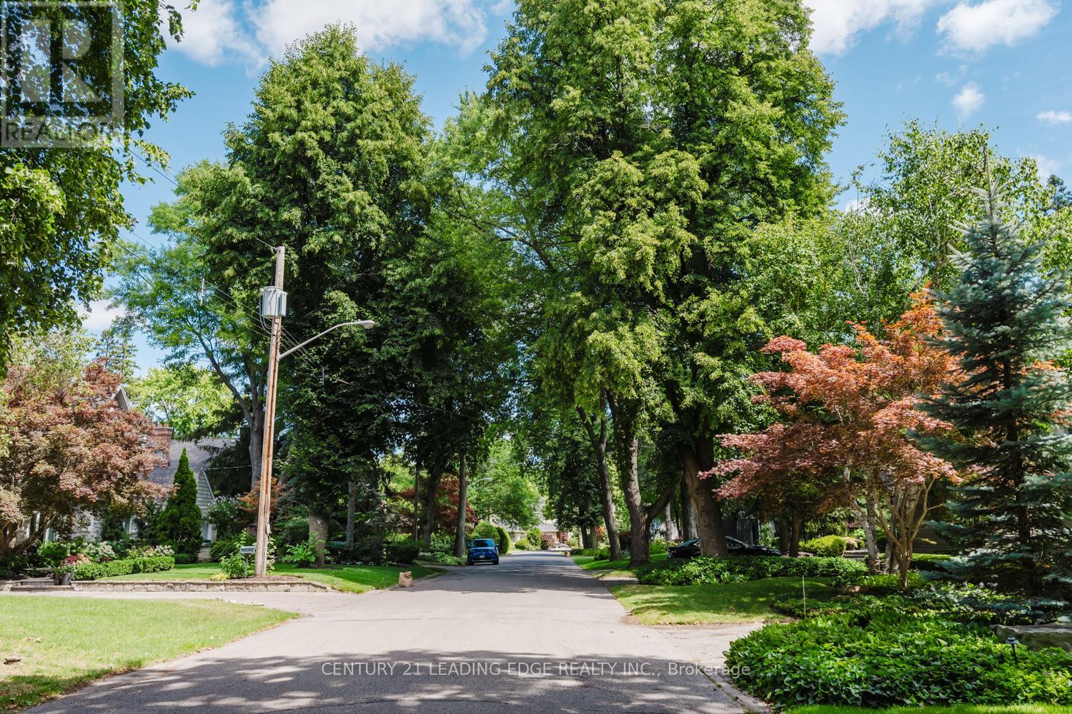 1 Romney Road, Toronto, Ontario M9A 4E9 - Photo 46 - W12511406