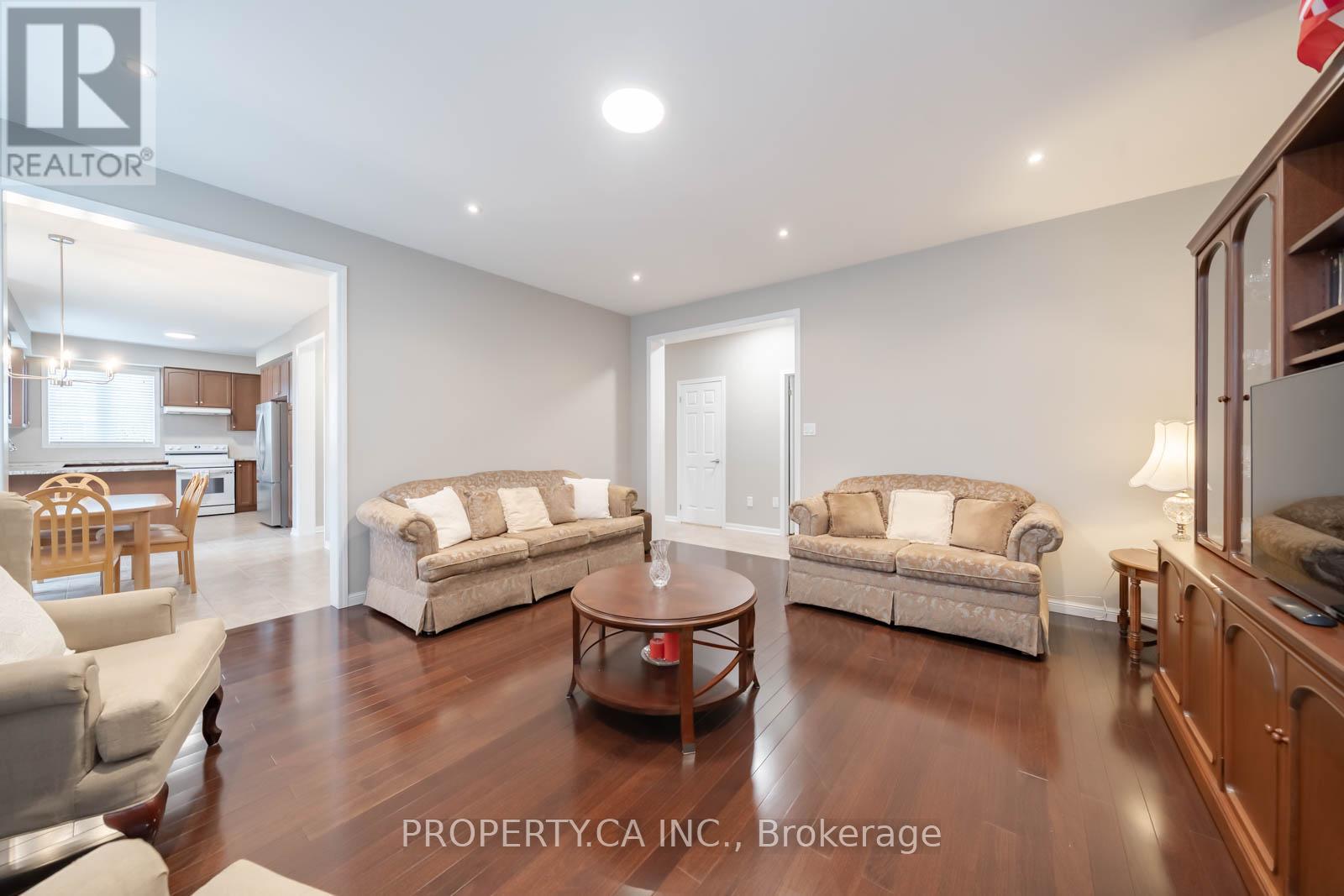 725 Reece Court, Milton, Ontario  L9T 0X4 - Photo 18 - W12511420