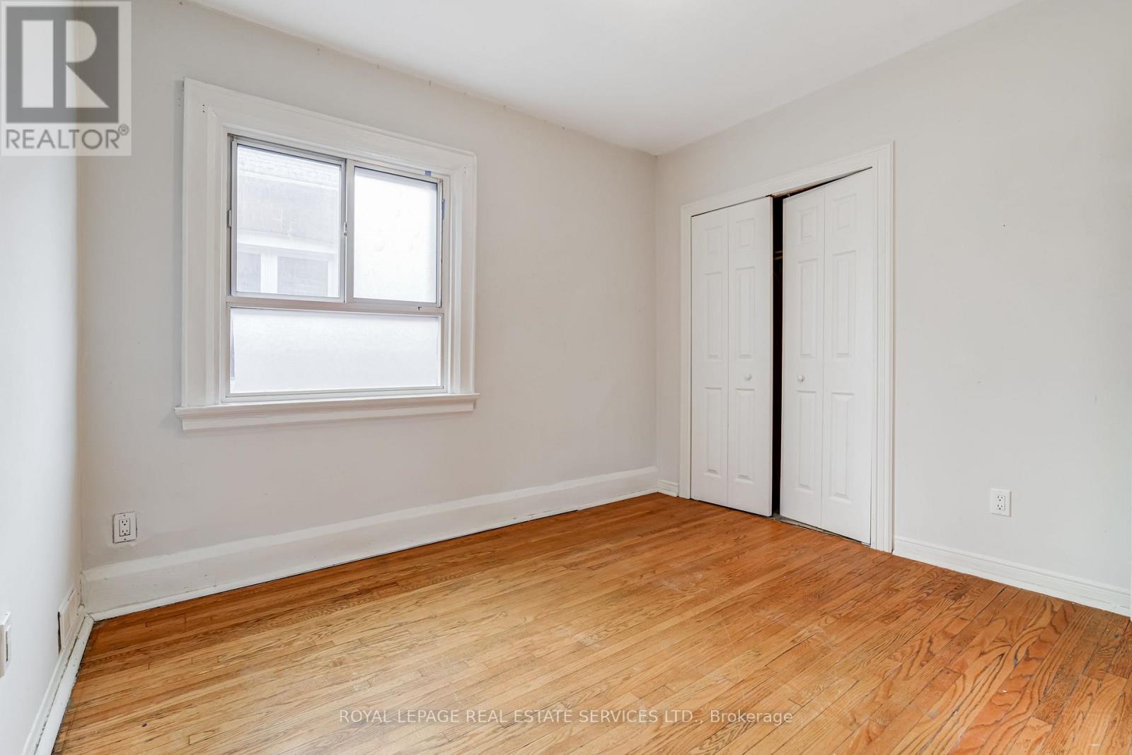 492 Jane Street, Toronto, Ontario M6S 4A2 - Photo 11 - W12511424