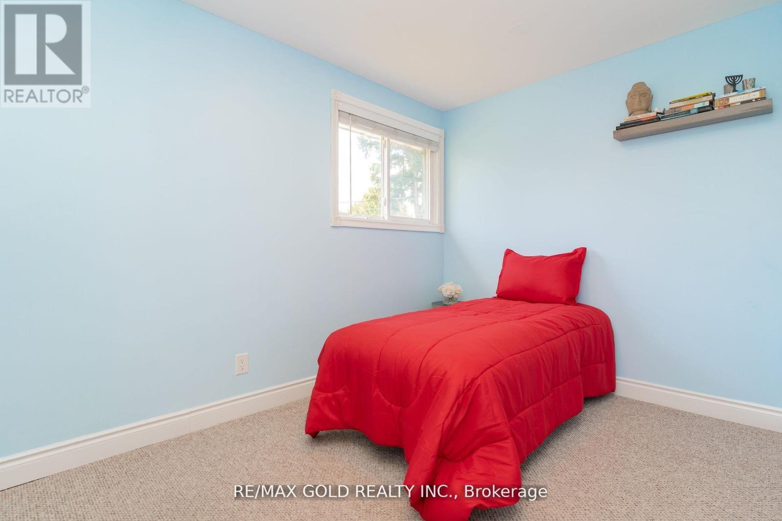 10 Brookdale Crescent, Brampton, Ontario  L6T 1M7 - Photo 21 - W12511436