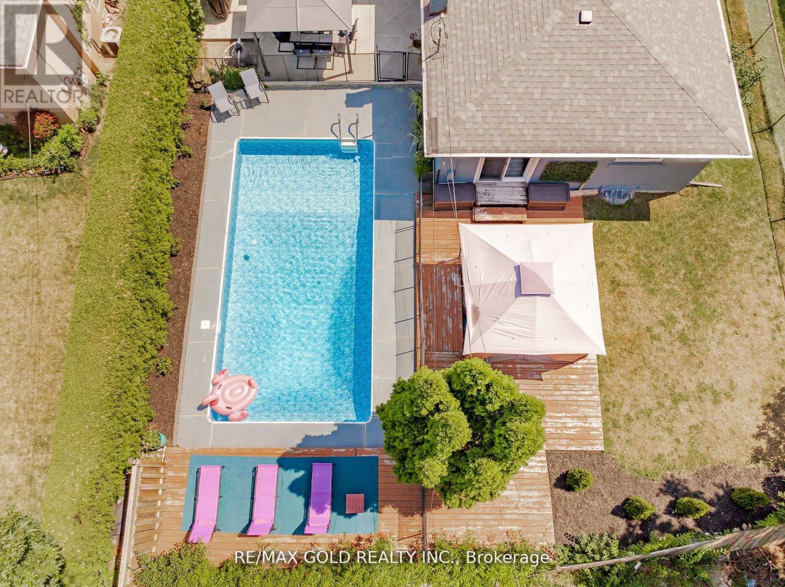 10 Brookdale Crescent, Brampton, Ontario  L6T 1M7 - Photo 43 - W12511436