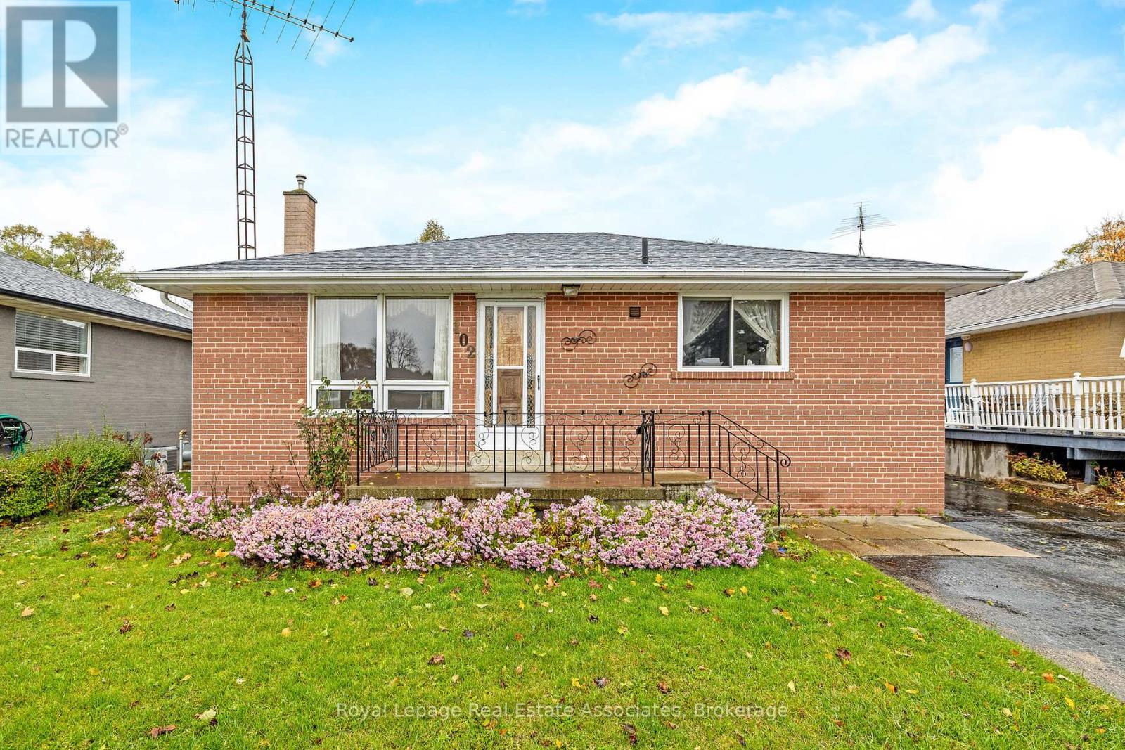 Property at 102 LONGFIELD ROAD image 2