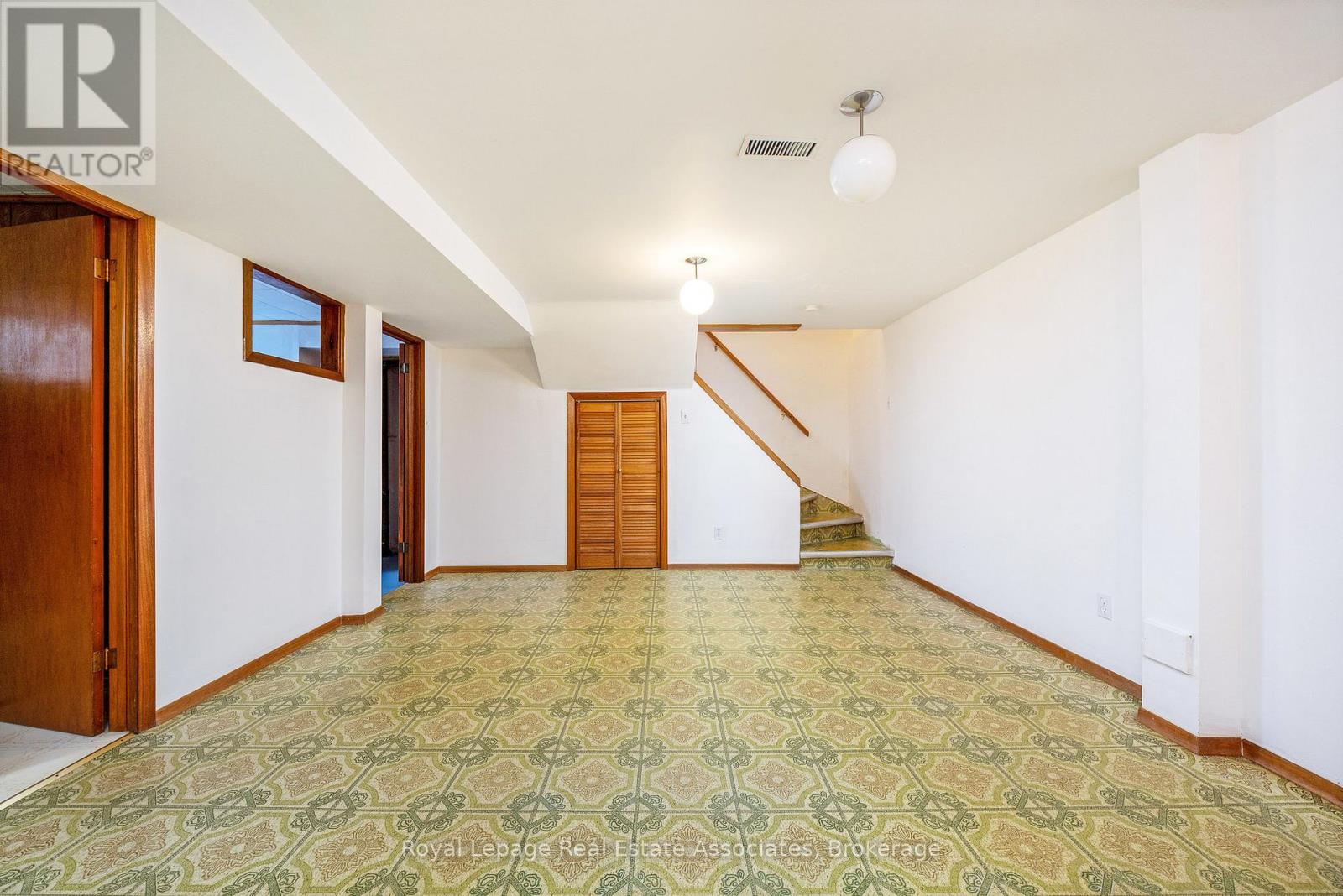 102 Longfield Road, Halton Hills, Ontario  L7G 2K4 - Photo 23 - W12511462