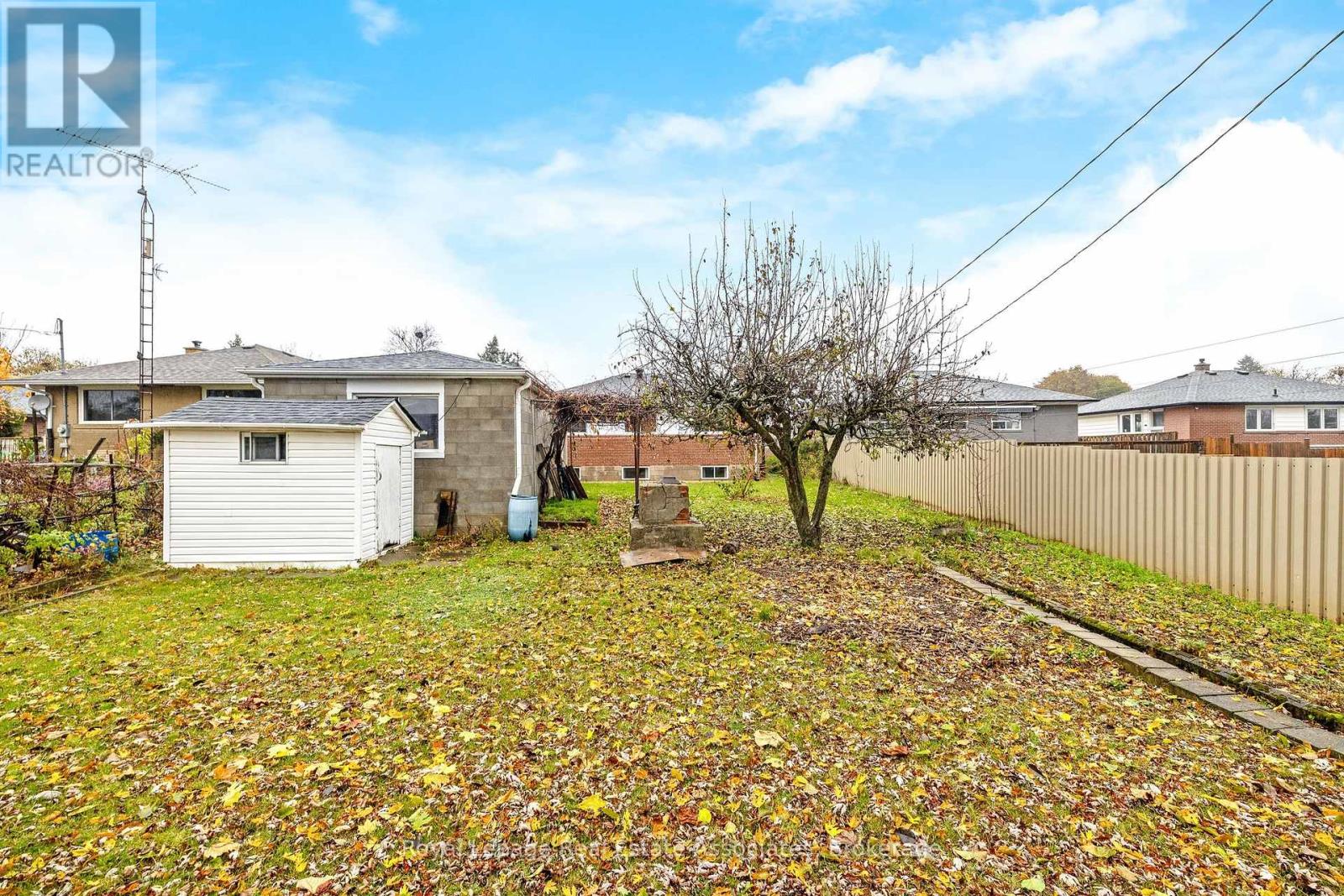 102 Longfield Road, Halton Hills, Ontario  L7G 2K4 - Photo 31 - W12511462